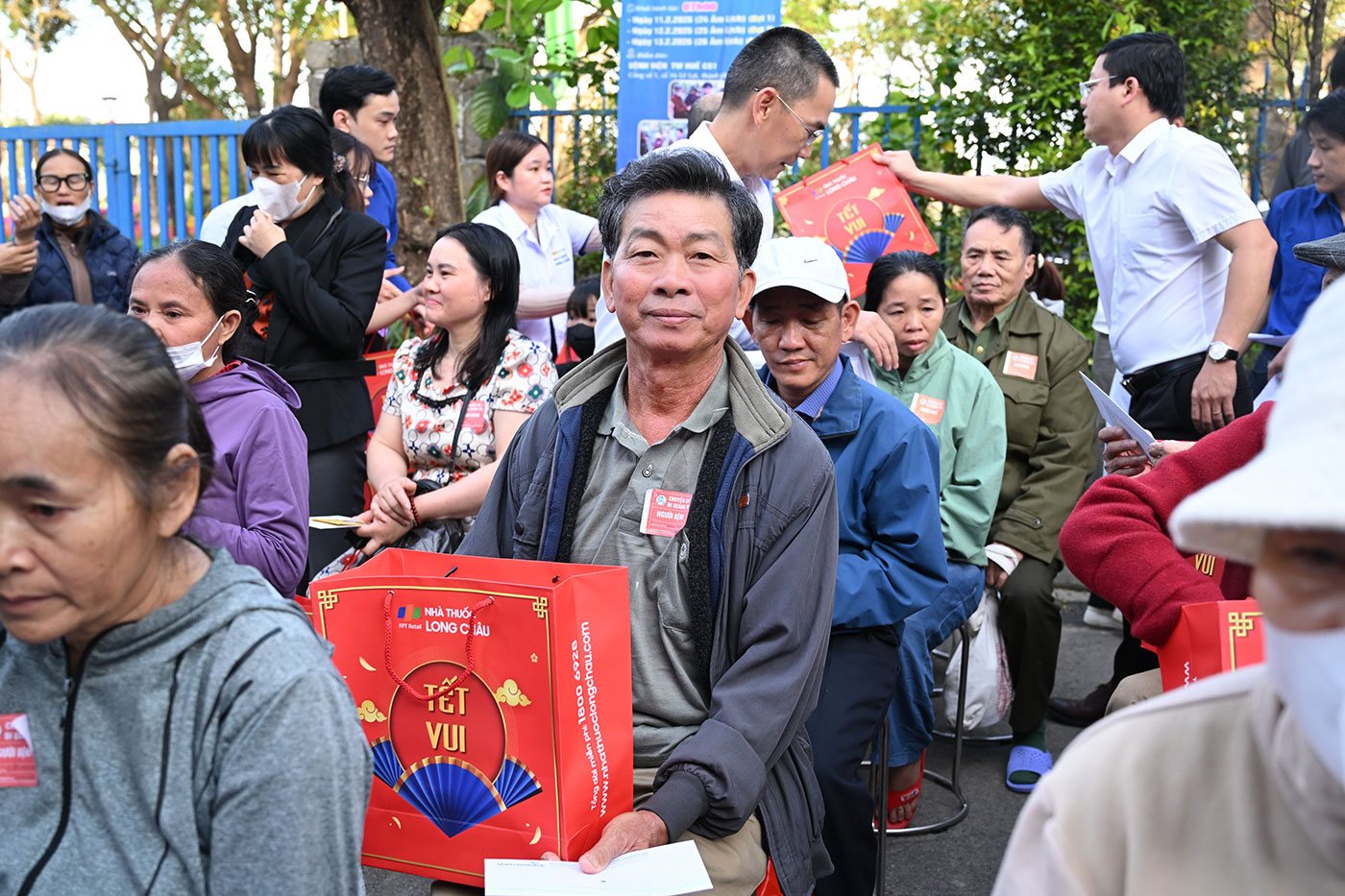  'Chuyến xe yêu thương' cùng Long Châu mang Tết đến với bệnh nhân có hoàn cảnh khó khăn- Ảnh 3.