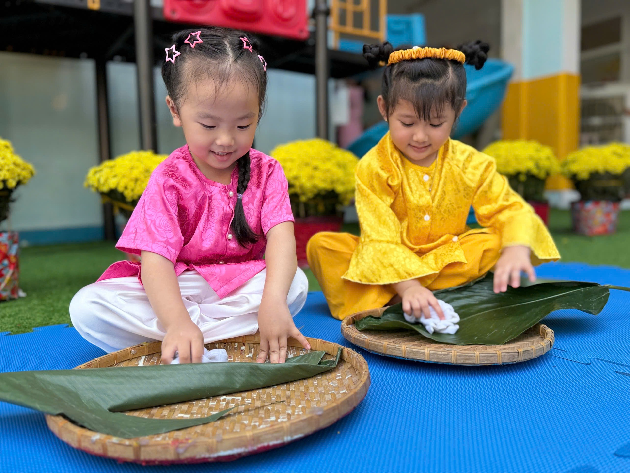 Những 'nhiệm vụ ngày tết' dễ thương cô giáo giao học sinh - Ảnh 2.