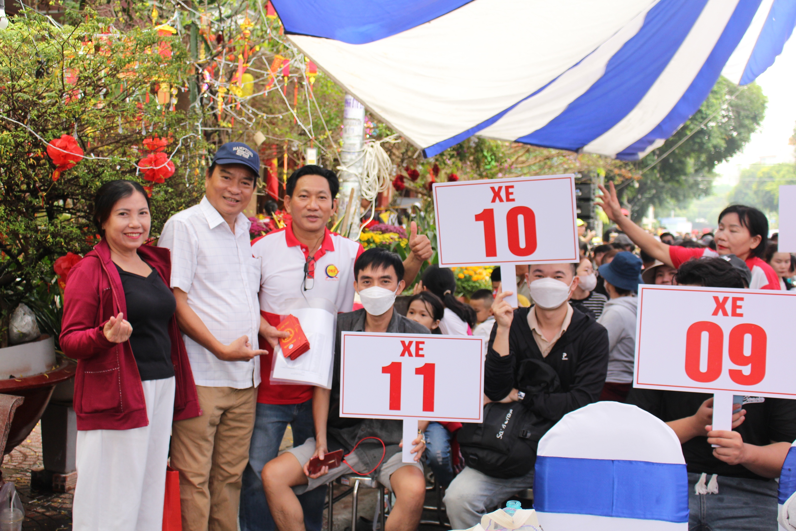 Điều đặc biệt về chuyến xe nghĩa tình ‘bao’ từ A đến Z   - Ảnh 1.