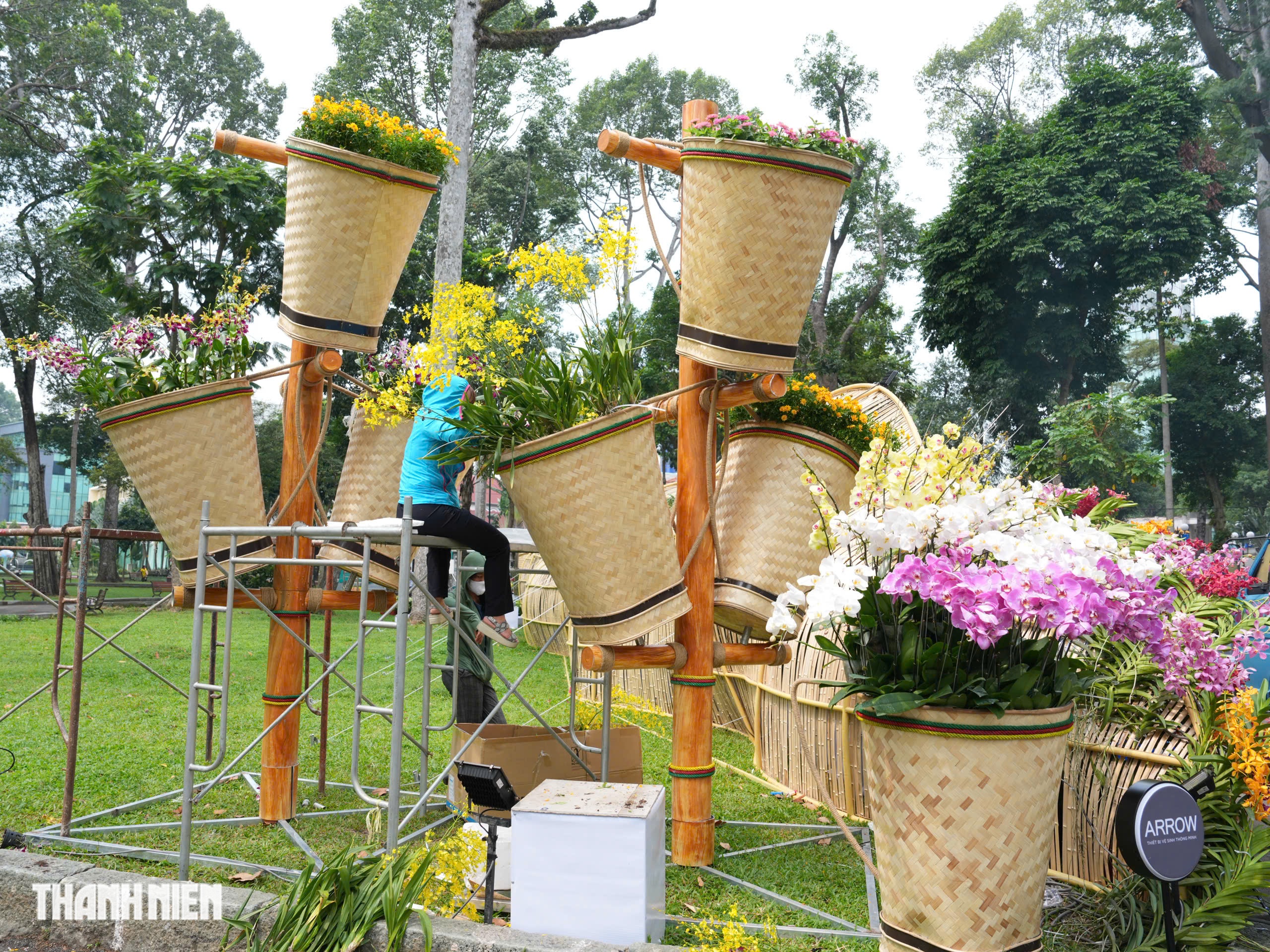 To&agrave;n cảnh Hội hoa xu&acirc;n ở trung t&acirc;m TP.HCM trước giờ khai mạc: B&ecirc;n trong c&oacute; g&igrave;?  - Ảnh 14.