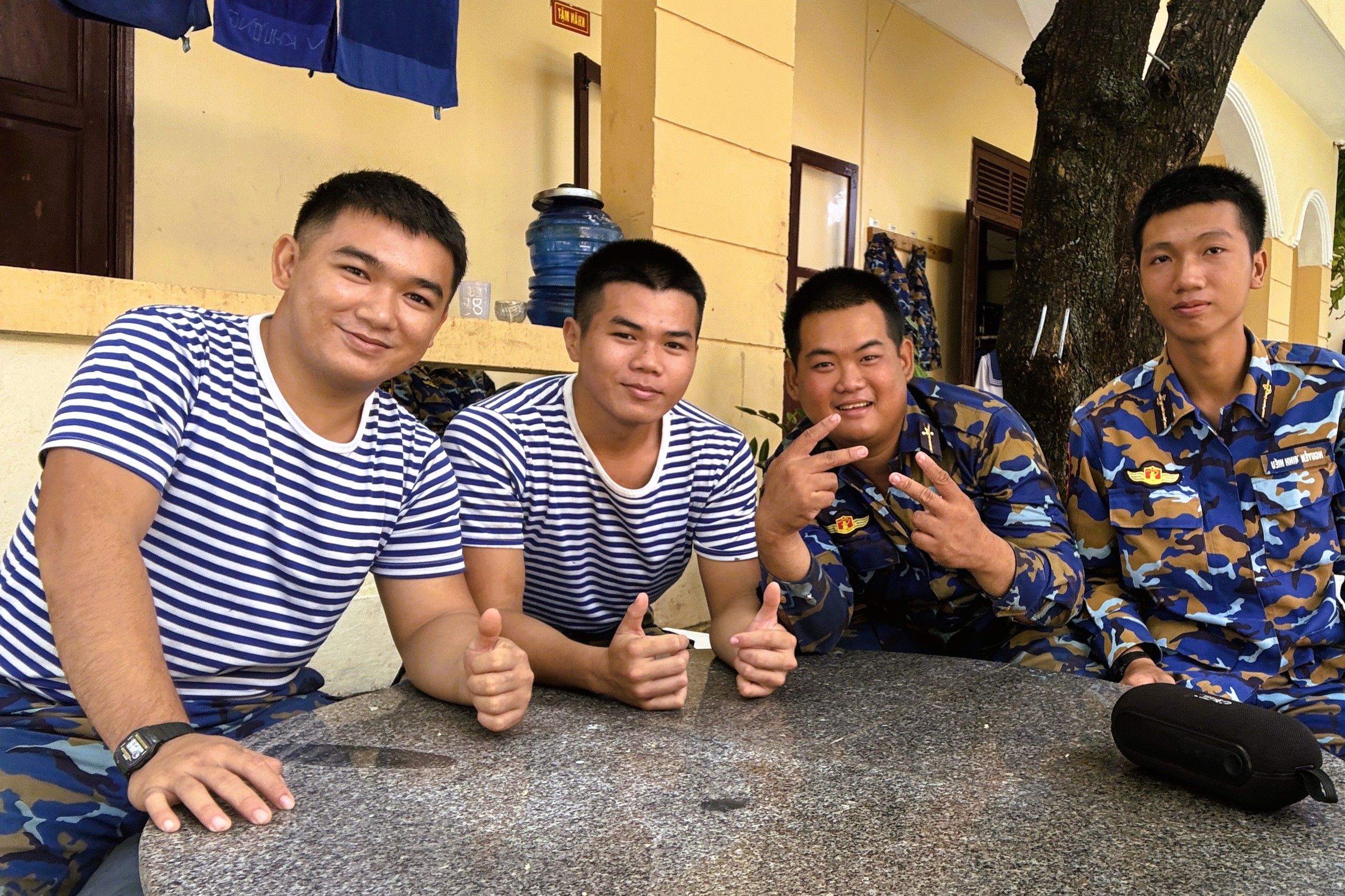 Tết ở Trường Sa - Kỳ 7: Ươm b&agrave;ng vu&ocirc;ng, Sinh Tồn xanh xanh- Ảnh 19.