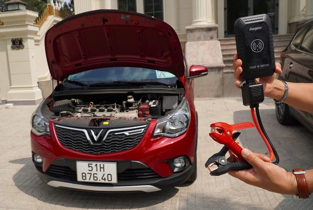 Những vật dụng &lsquo;cứu hộ&rsquo; bắt buộc phải c&oacute; khi l&aacute;i &ocirc; t&ocirc; đường d&agrave;i - Ảnh 4.