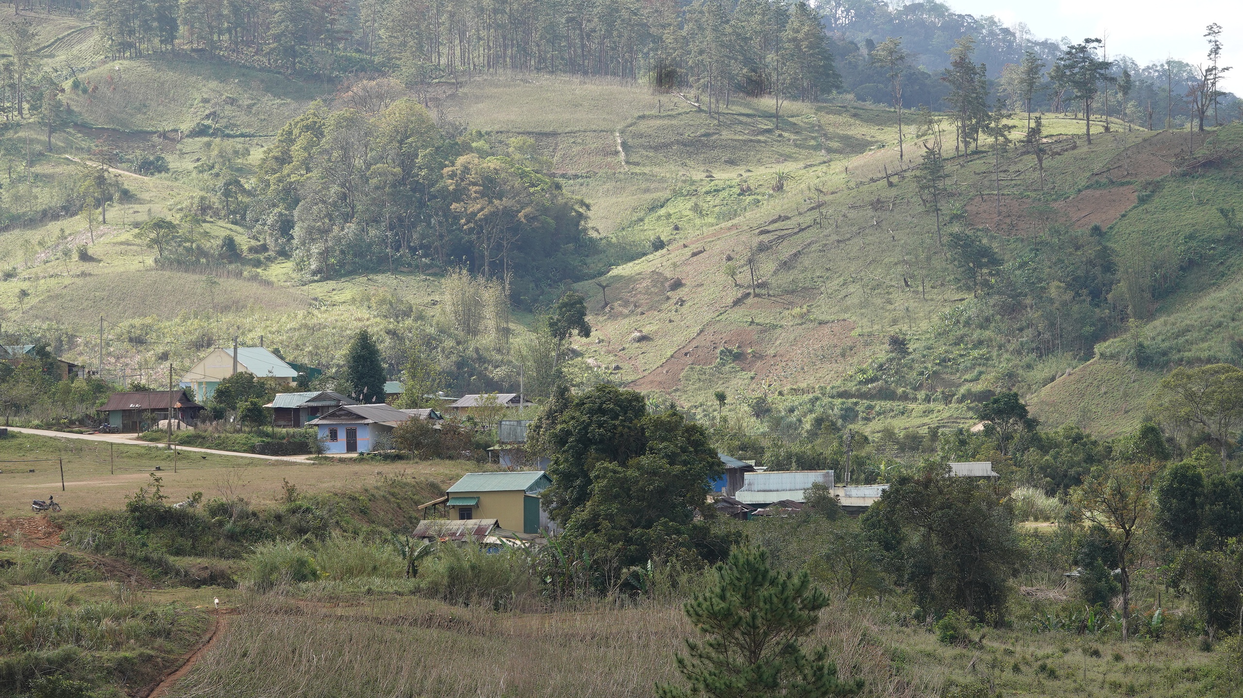 Tết ở ‘xứ mưa 9 tháng’, đồn biên giới có dân sau 21 năm- Ảnh 4.