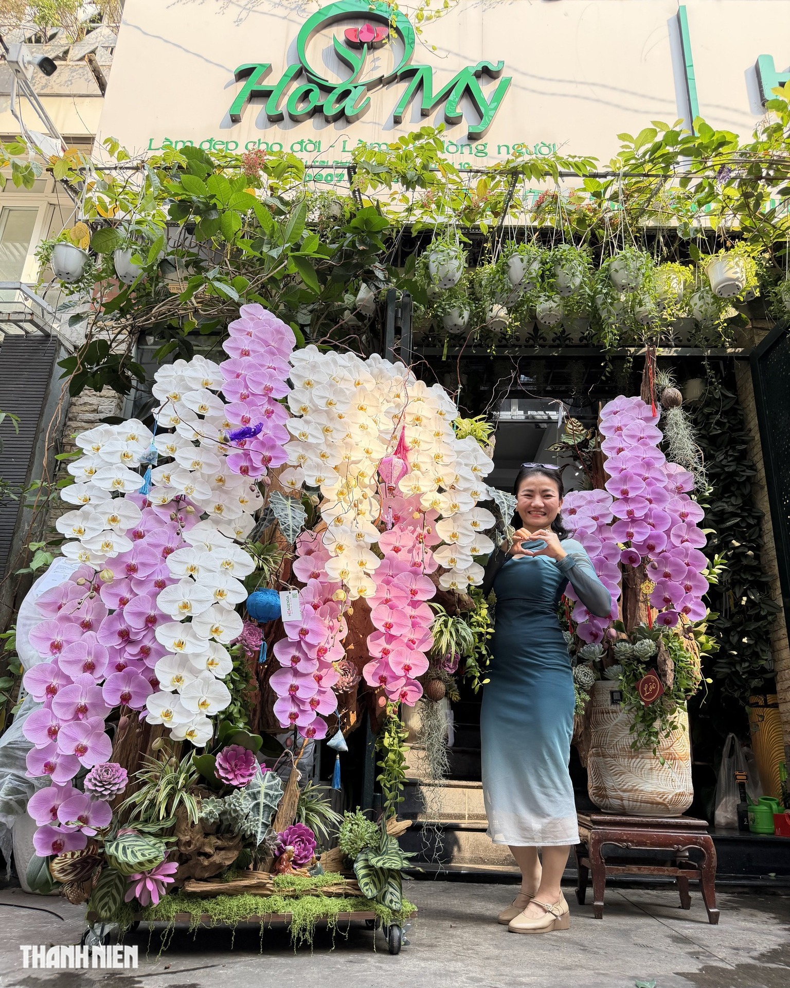 Ngày lễ tình nhân 2026: Bán hoa chờ khách trong dịp tết - Ảnh 5. Ngày lễ tình nhân 2026: Bán hoa chờ khách trong dịp tết - Ảnh 5.