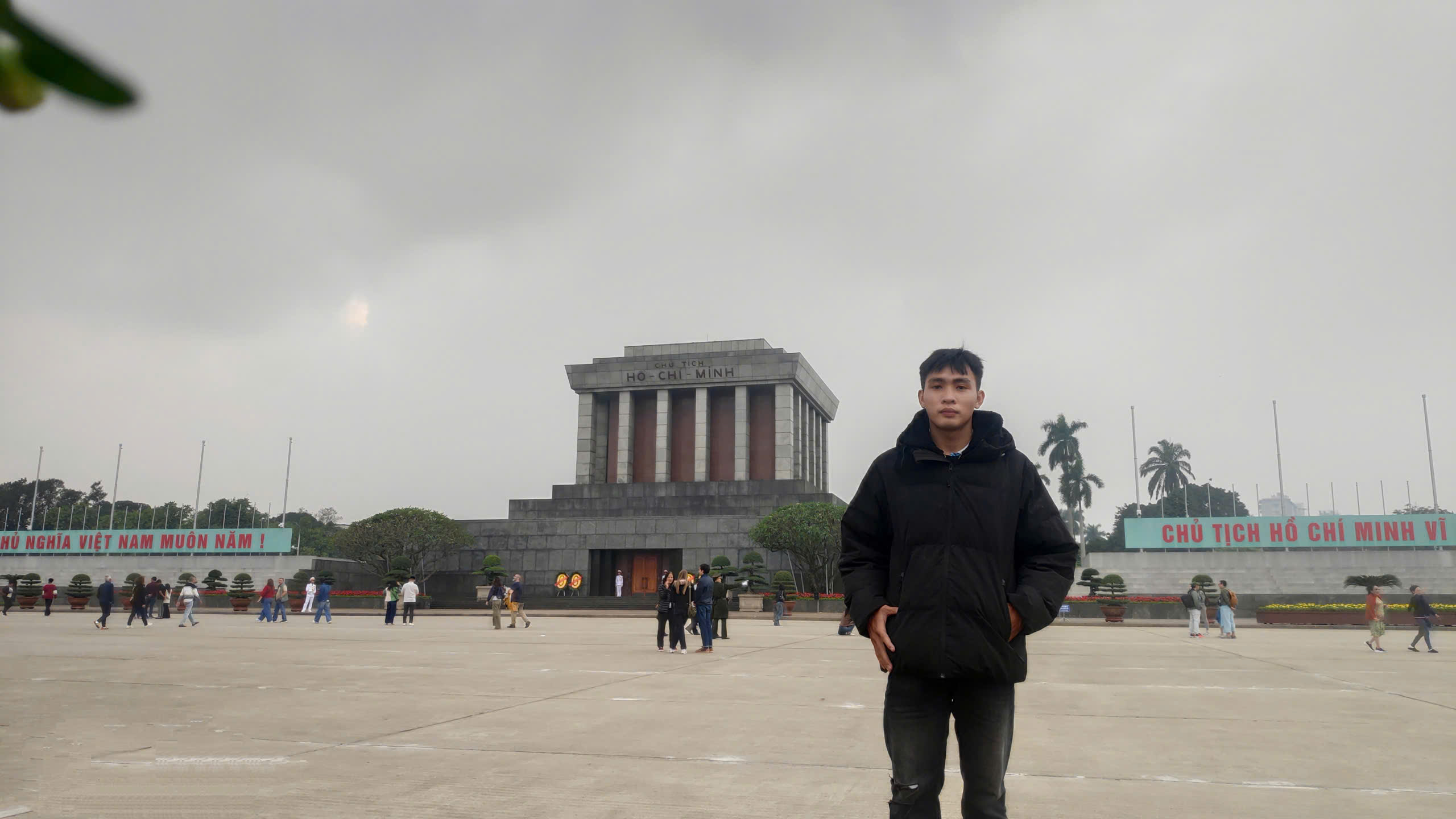 Trước tết, chàng trai miền Tây 'phượt' hơn 4.000 km ra Bắc vì lý do đặc biệt - Ảnh 7.