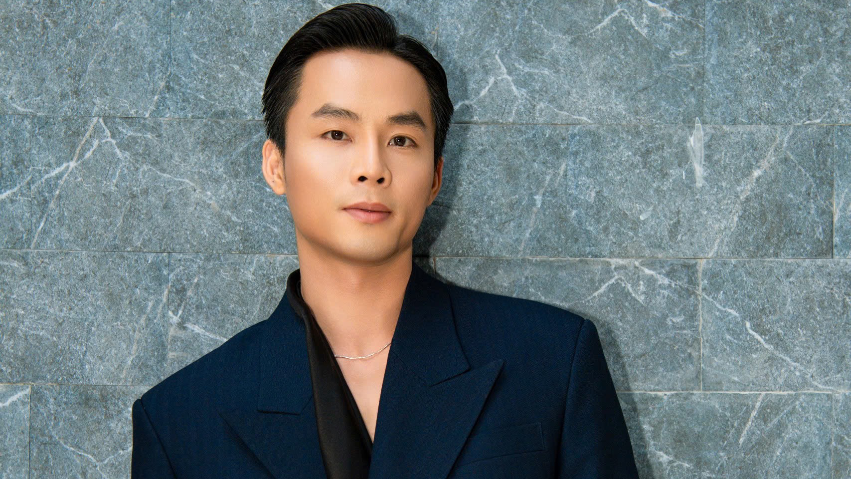 Á vương cao 1,86m tiết lộ mẫu người yêu lý tưởng - Ảnh 1.