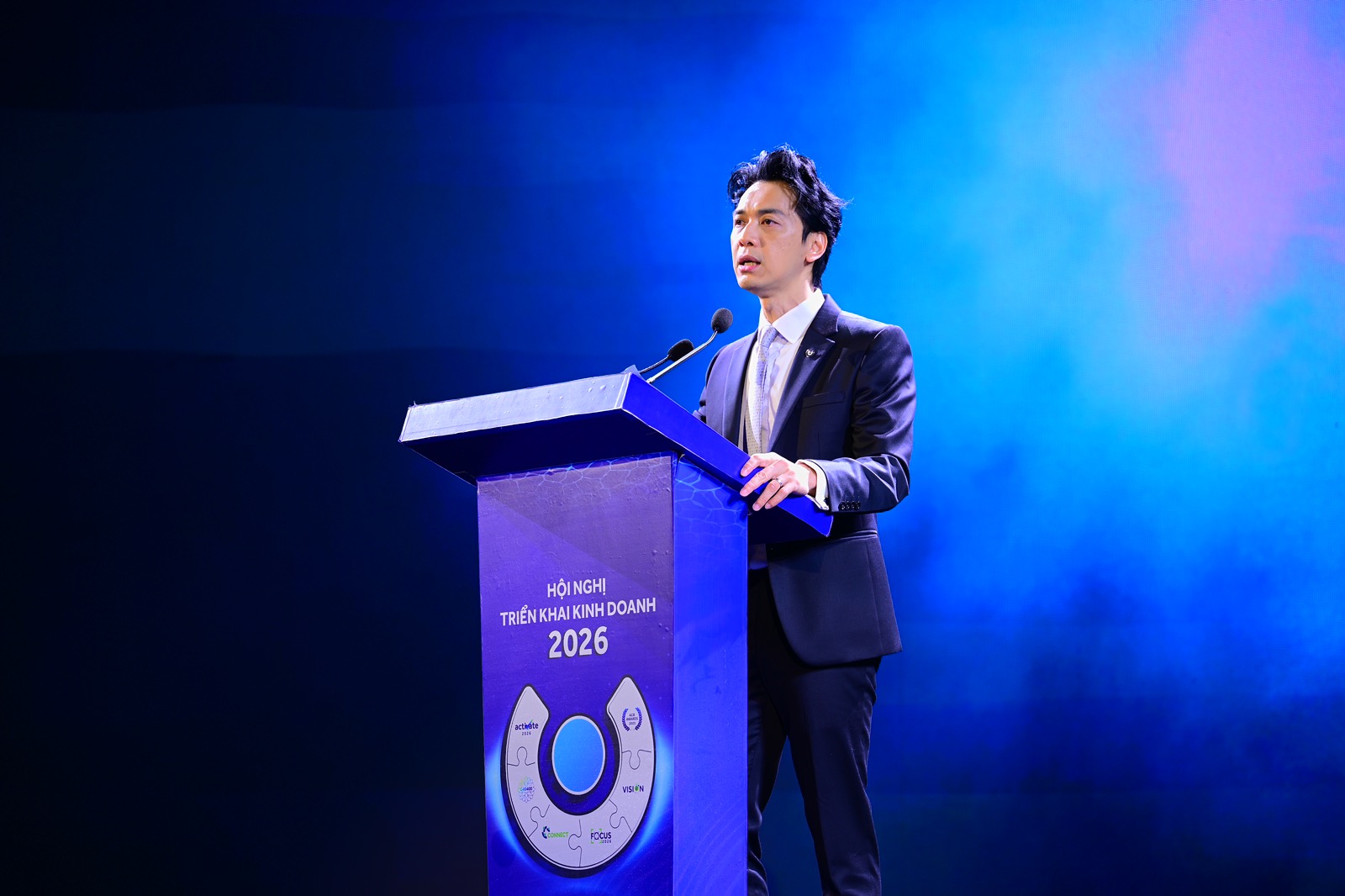 "Chủ tịch soái ca" Trần Hùng Huy cảm giác đặc biệt trong năm tuổi - Ảnh 5.