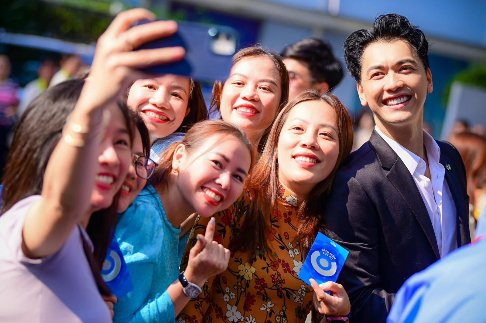 "Chủ tịch soái ca" Trần Hùng Huy cảm giác đặc biệt trong năm tuổi - Ảnh 2.