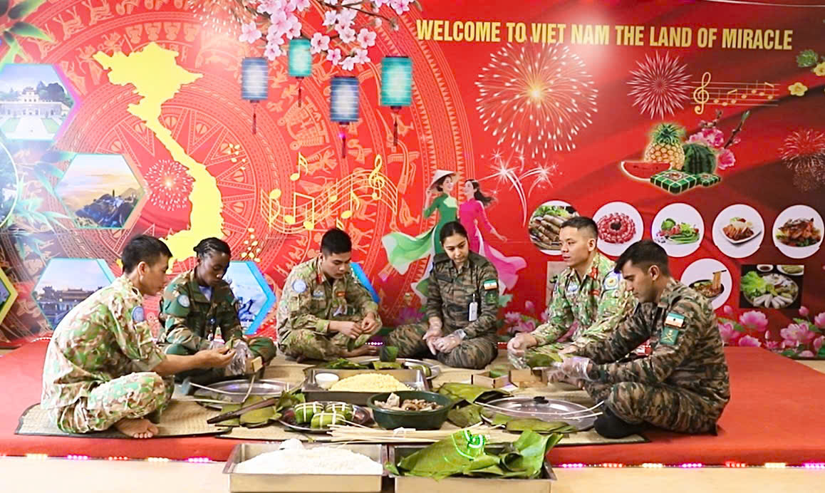 Tâm sự của những chiến sĩ mũ nồi xanh lần đầu đón tết ở châu Phi- Ảnh 2.