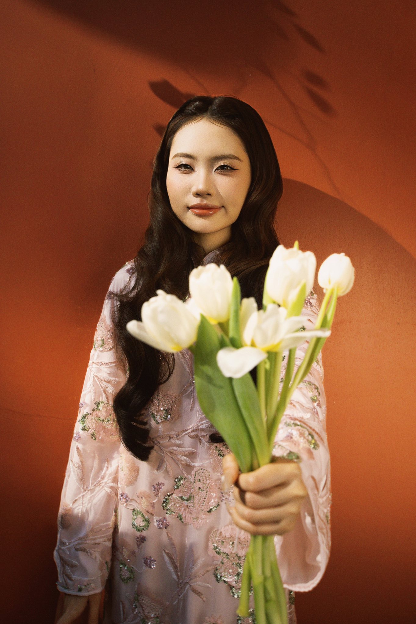 Phương Mỹ Chi: Tôi chưa bao giờ quen với việc được gọi bằng các danh xưng - Ảnh 2.