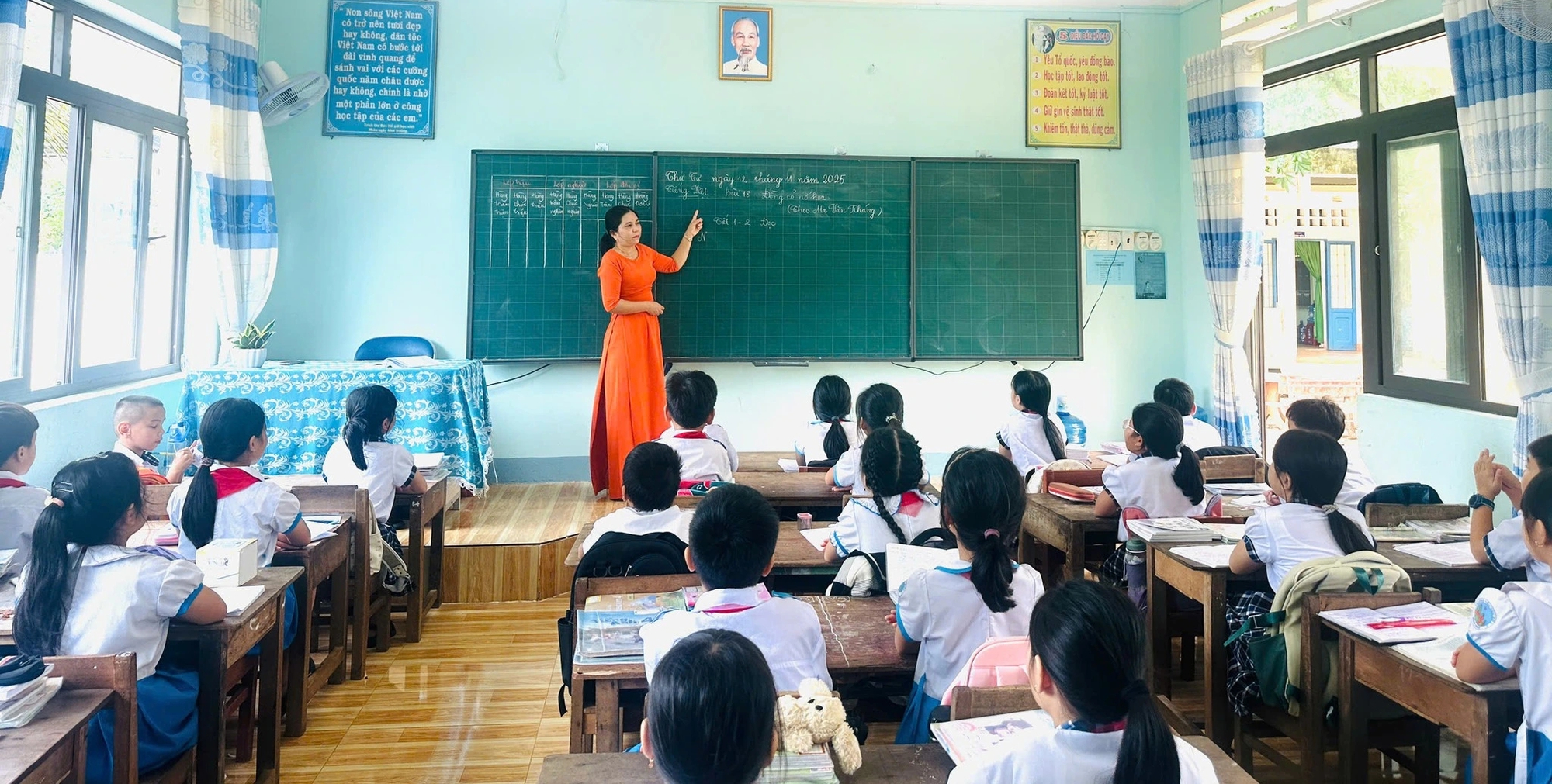 Một giáo viên giỏi có thể thay đổi quỹ đạo cuộc đời của hàng trăm học sinh - Ảnh 3.