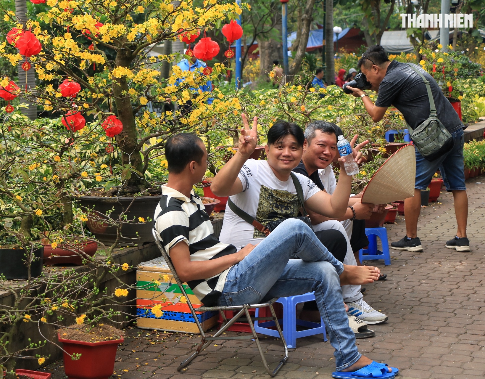 Nỗi niềm ở chợ hoa tết trung tâm TP.HCM: Ngày trước giao thừa người khóc, người cười! - Ảnh 9.