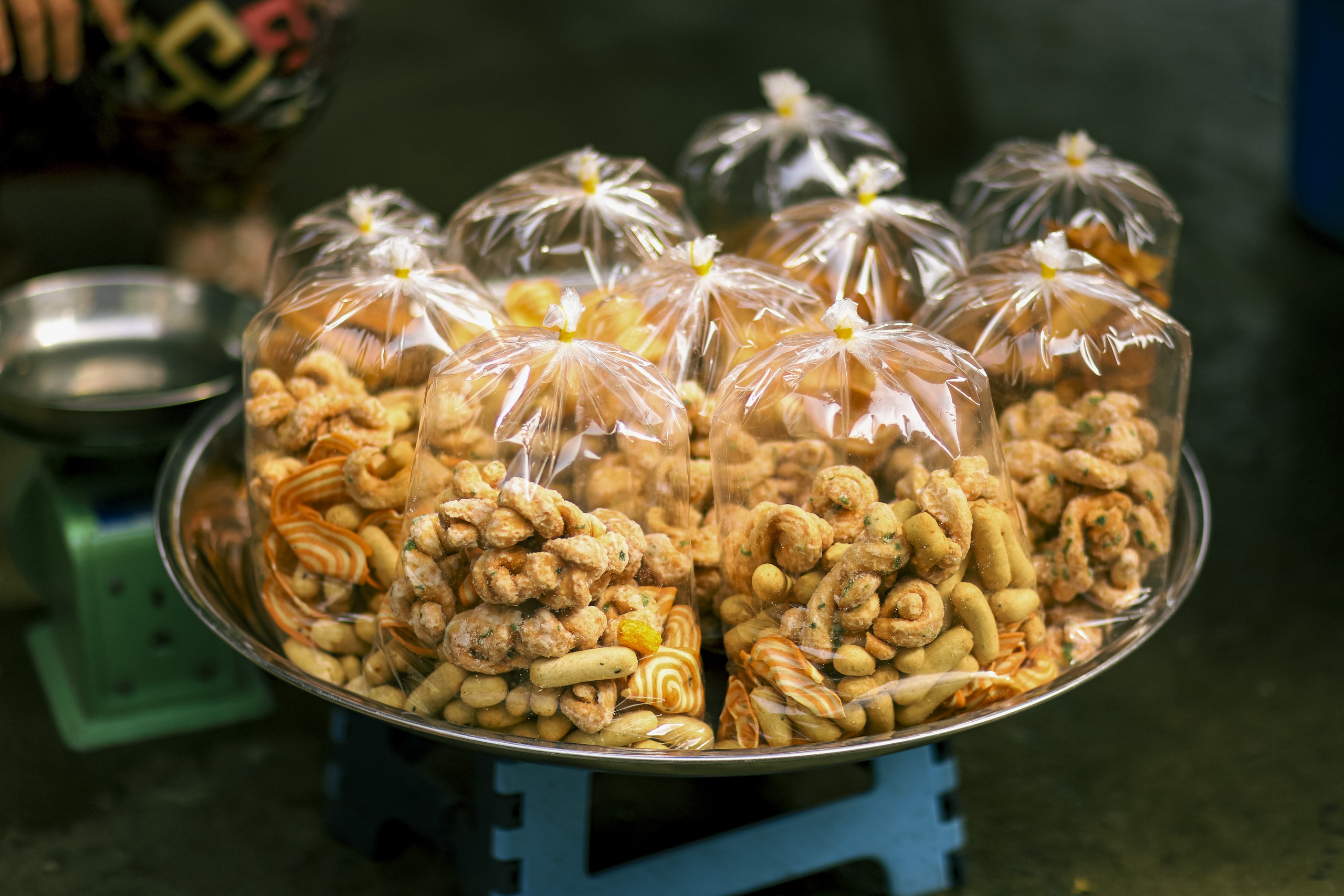 Chợ miền Tây Đất Sét ngày 28 tết: Khám phá hương vị tết truyền thống - Ảnh 8.