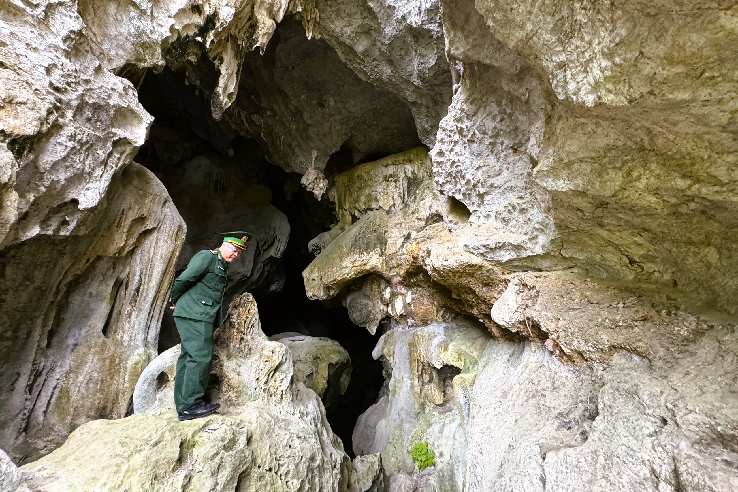 Cổ t&iacute;ch ở Lạng Sơn: T&igrave;m lại những anh h&ugrave;ng- Ảnh 5.