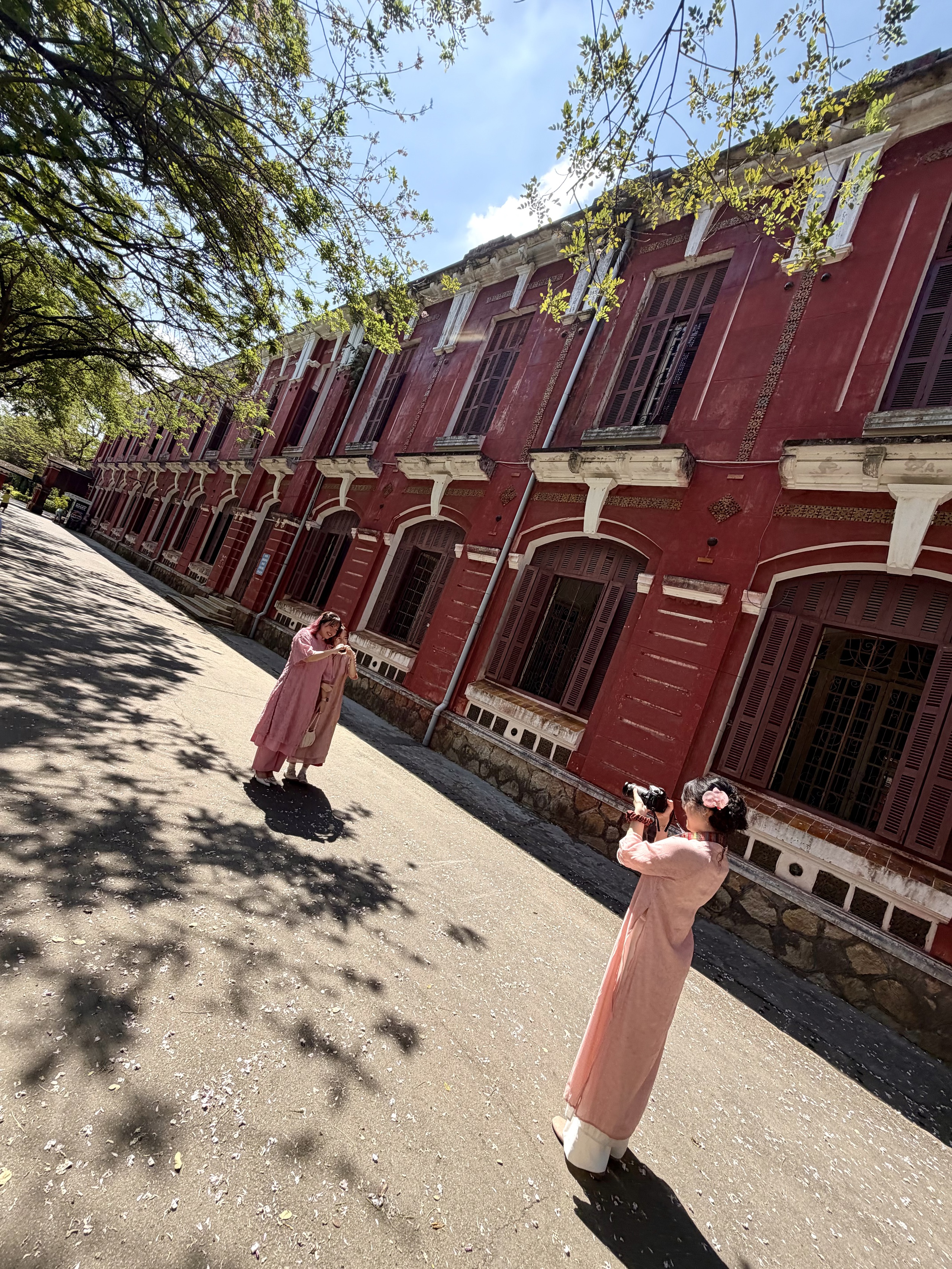 Tết 2026 tại Trường Quốc học Huế: Điểm đến check in cho các thế hệ học sinh - Ảnh 8. Tết 2026 tại Trường Quốc học Huế: Điểm đến check in cho các thế hệ học sinh - Ảnh 8.