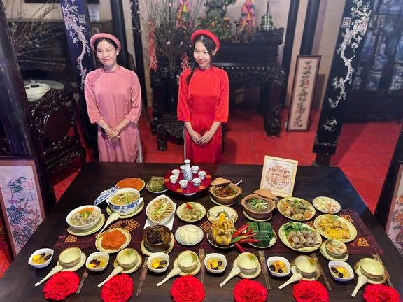 M&acirc;m c&uacute;ng giao thừa 3 miền gồm những g&igrave;? Chuy&ecirc;n gia văn h&oacute;a giải đ&aacute;p chi tiết - Ảnh 3.