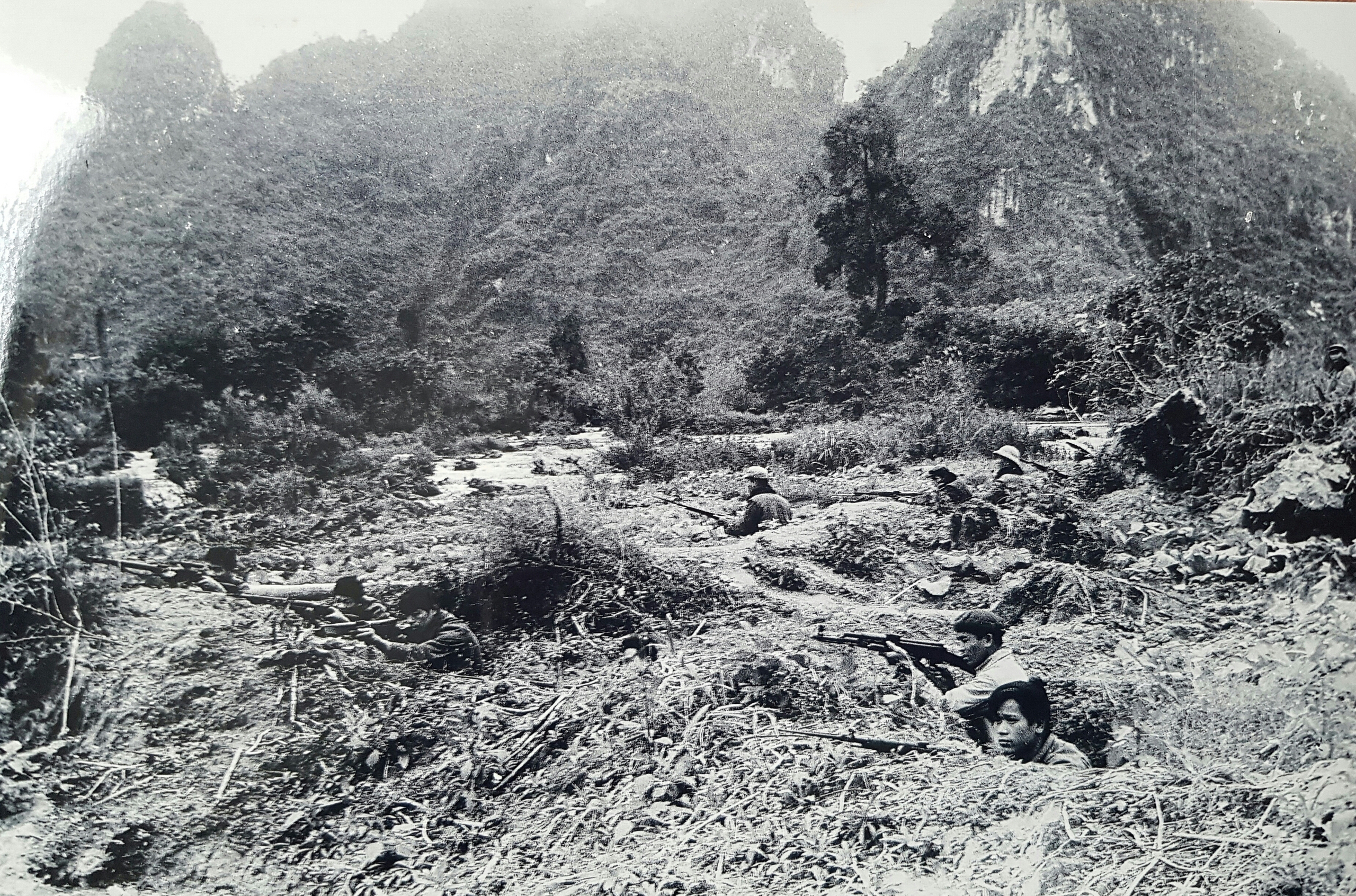 Cổ t&iacute;ch ở Lạng Sơn: T&igrave;m lại những anh h&ugrave;ng- Ảnh 10.