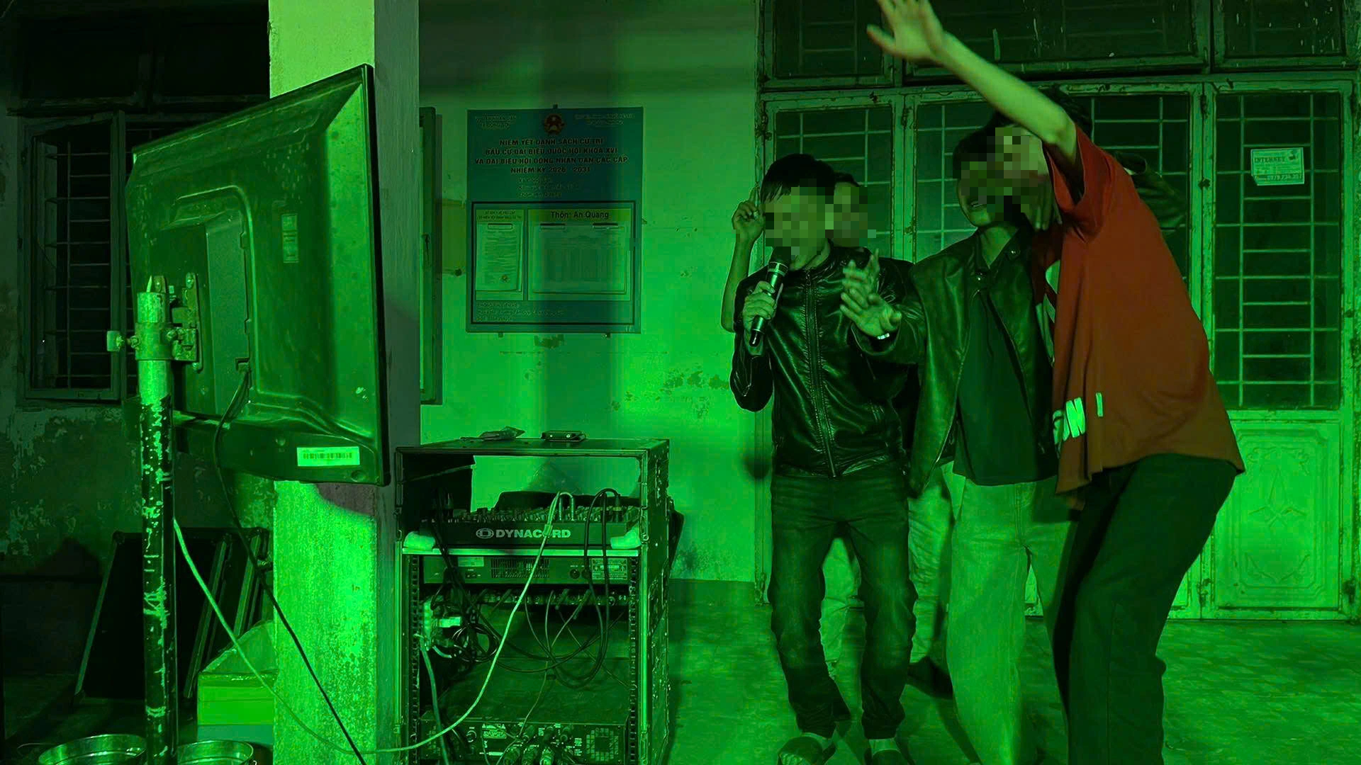 Từ sau Nghị định 282/2025/NĐ-CP có hiệu lực, karaoke có còn như trước? - Ảnh 1.