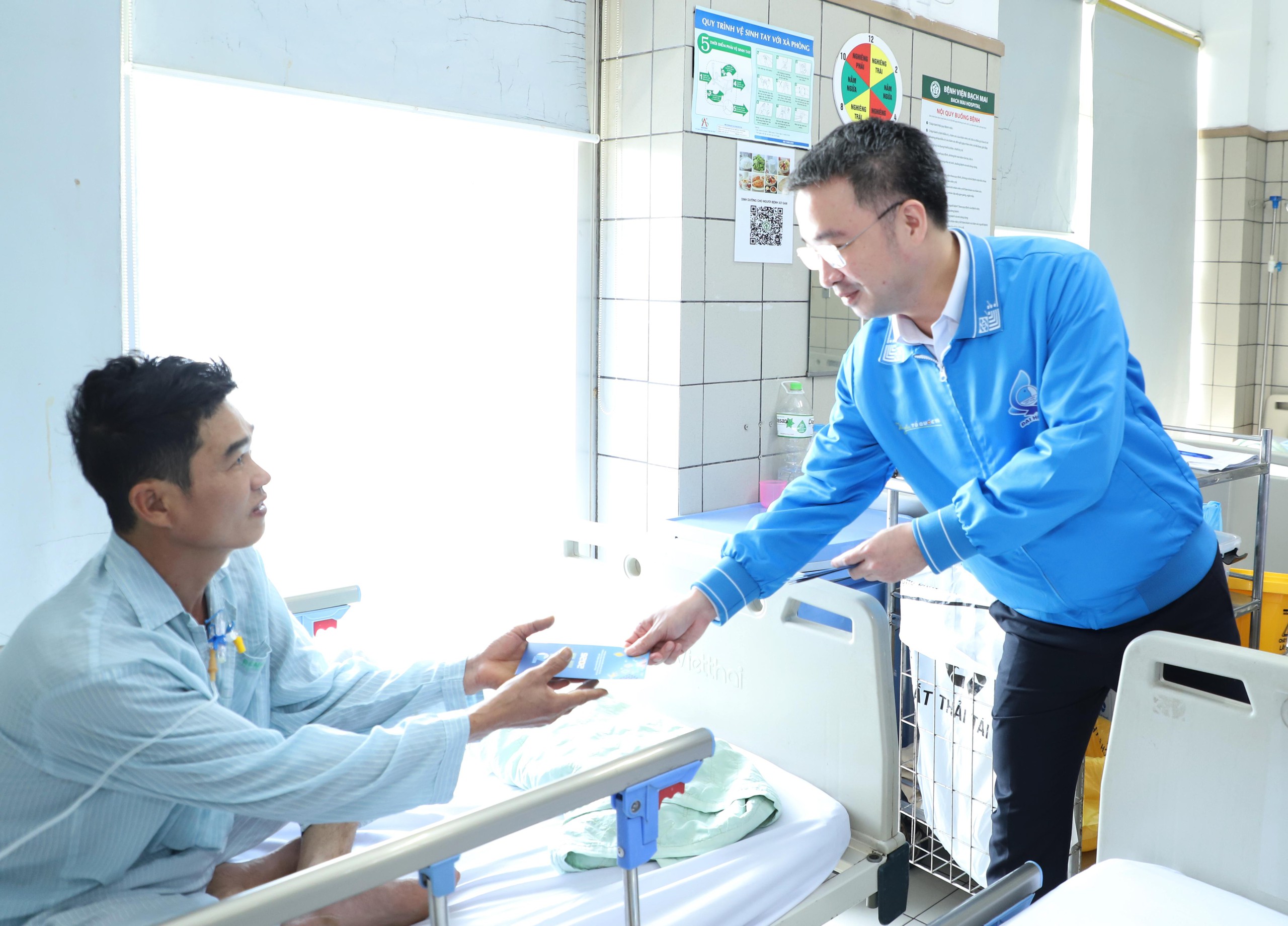 Anh Nguyễn Tường Lâm thăm và động viên đơn vị đặc thù trực tết tại Hà Nội- Ảnh 5. Anh Nguyễn Tường Lâm thăm và động viên đơn vị đặc thù trực tết tại Hà Nội- Ảnh 5.