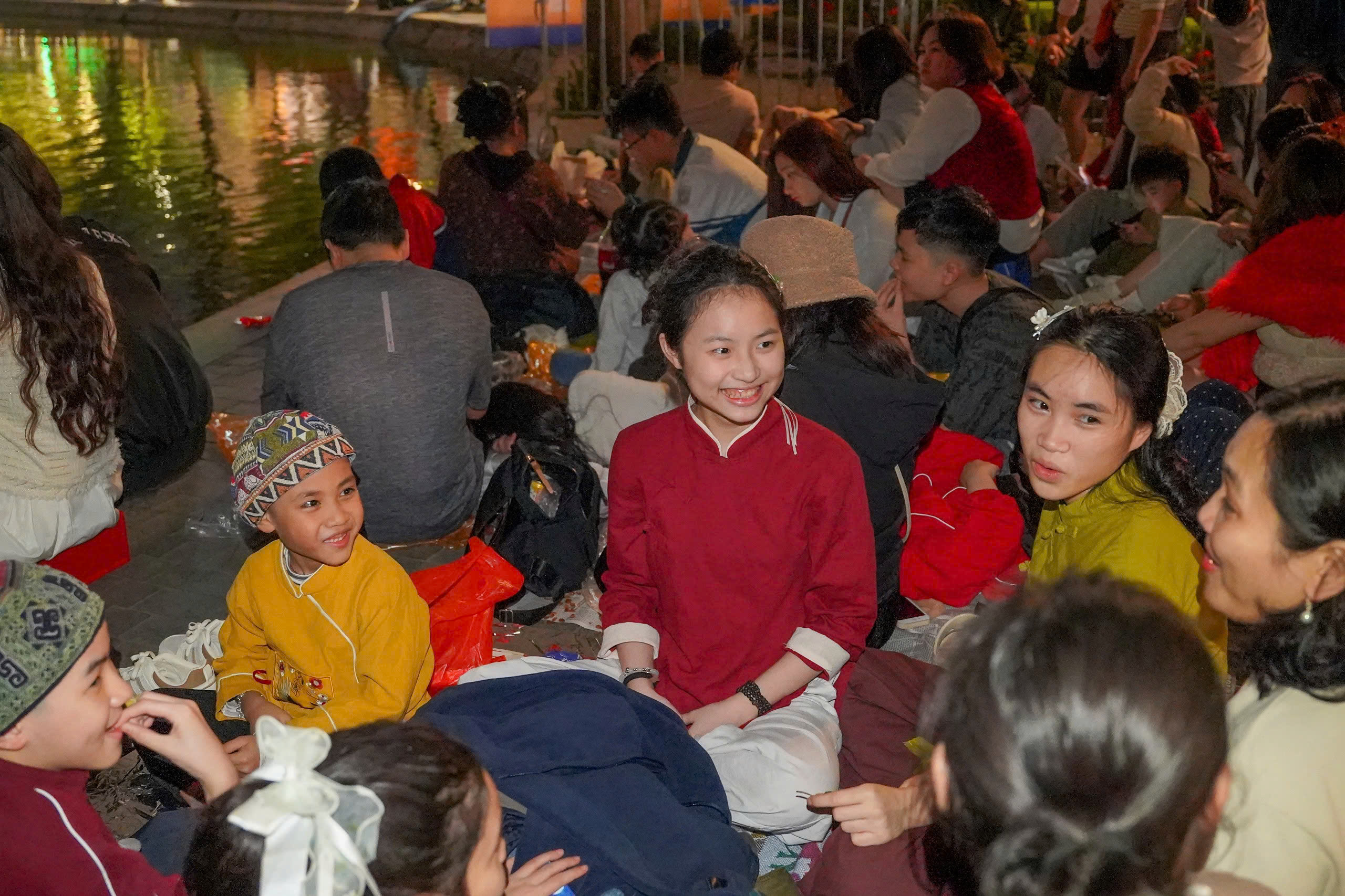 - Ảnh 8. - Ảnh 8.