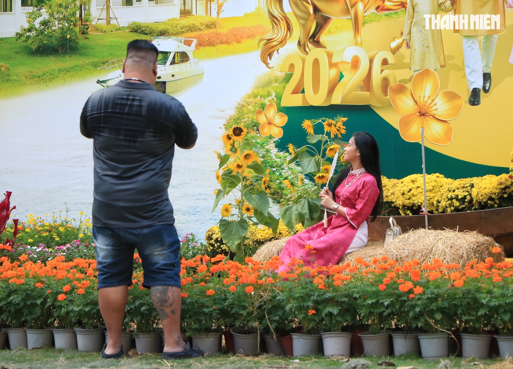 Chiều 29 tết, ngắm đường phố trung t&acirc;m TP.HCM trước thời khắc giao thừa Tết B&iacute;nh Ngọ- Ảnh 4.