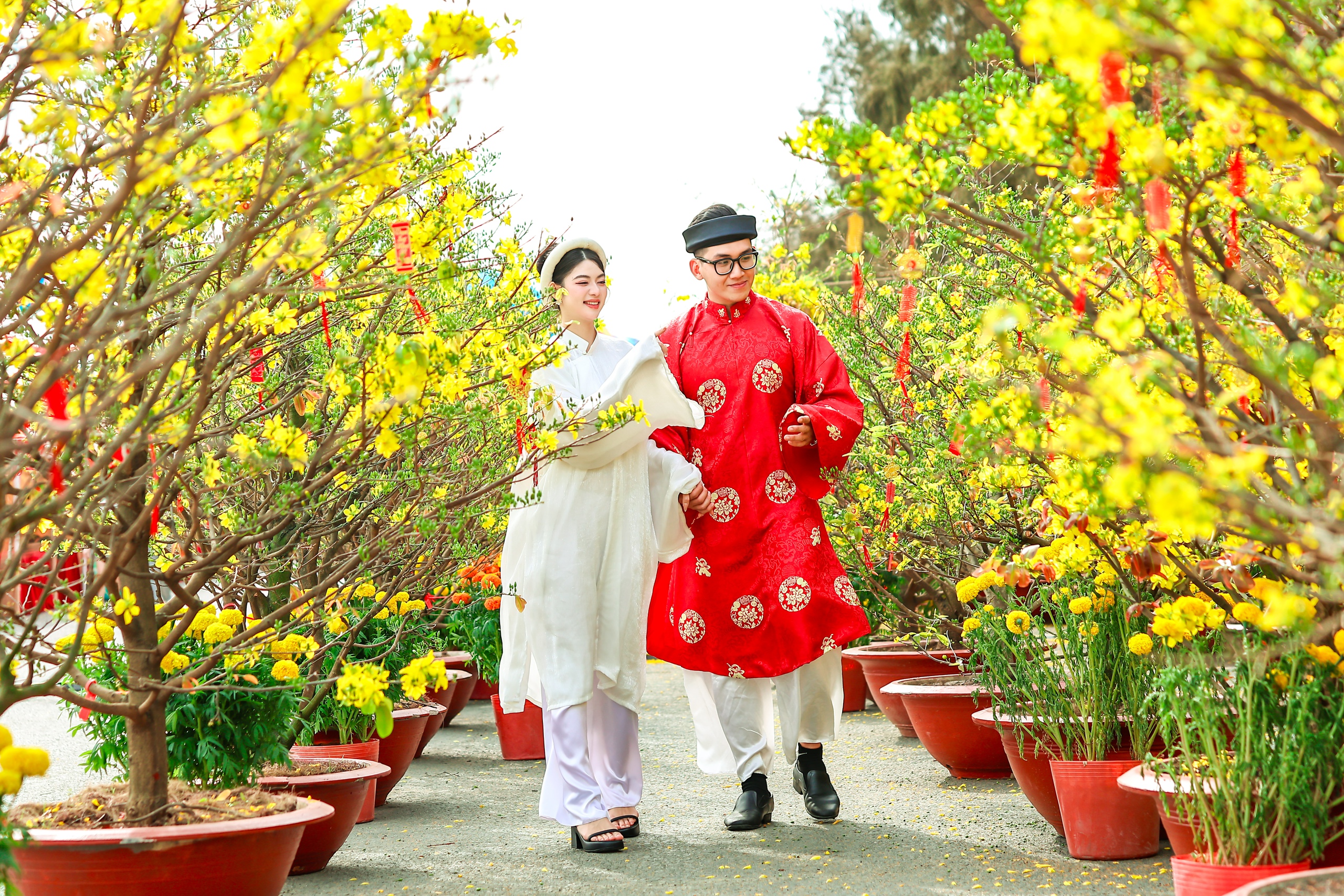 Đường hoa mai - đào lớn nhất miền Nam tại Cần Giờ nở rộ, check-in là 'auto' choáng ngợp- Ảnh 3. Đường hoa mai - đào lớn nhất miền Nam tại Cần Giờ nở rộ, check-in là 'auto' choáng ngợp- Ảnh 3.