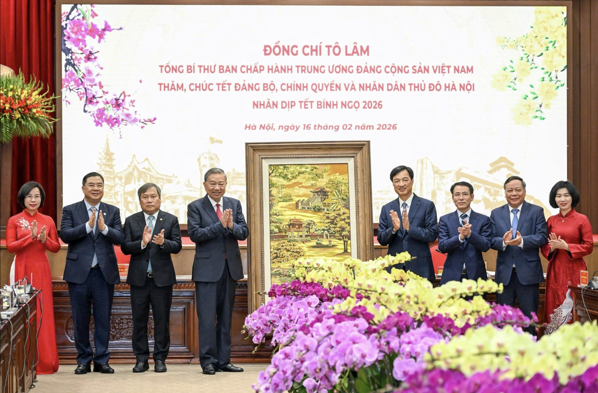 Tổng b&iacute; thư T&ocirc; L&acirc;m: H&agrave; Nội đ&atilde; d&aacute;m nh&igrave;n thẳng v&agrave;o sự thật - Ảnh 2.