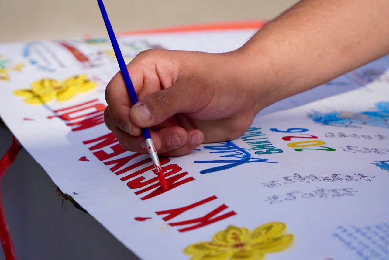 Tất ni&ecirc;n đặc biệt ở trại Tạm giam số 1: Chờ ng&agrave;y đo&agrave;n vi&ecirc;n 2026 - Ảnh 4.