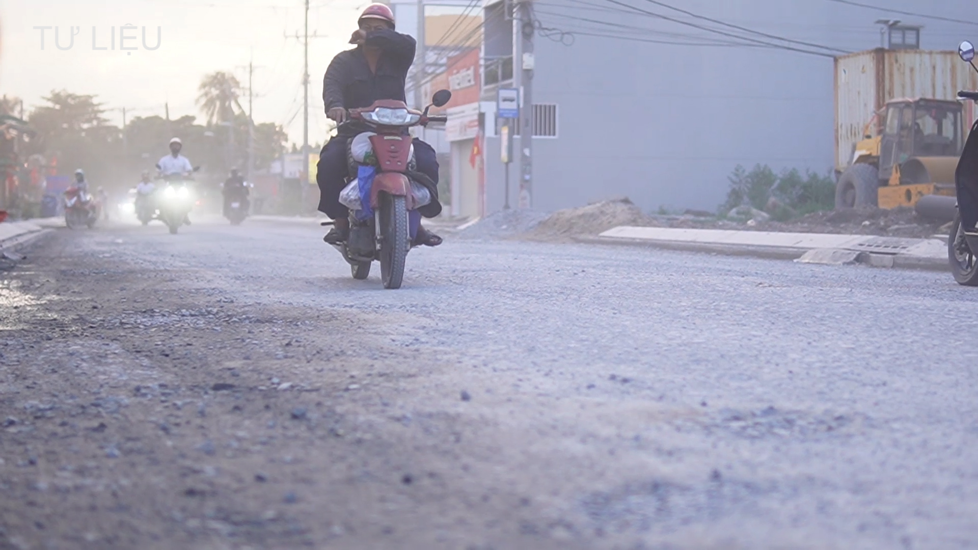 Đ&oacute;n tết tr&ecirc;n con đường &lsquo;từng đau khổ&rsquo; L&ograve; Lu: &lsquo;Mừng lắm, ăn tết vui hơn&rsquo; - Ảnh 3.