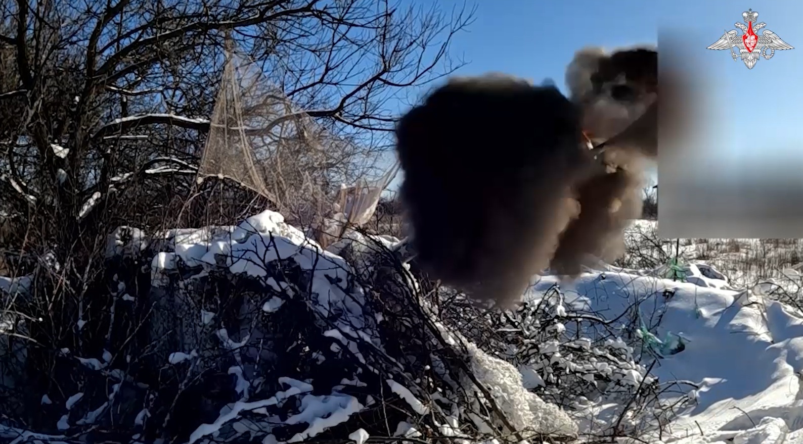 Chiến sự Ukraine ngày 1.454: Cái lạnh trở thành ‘sát thủ’ với UAV tiền tuyến  - Ảnh 2.