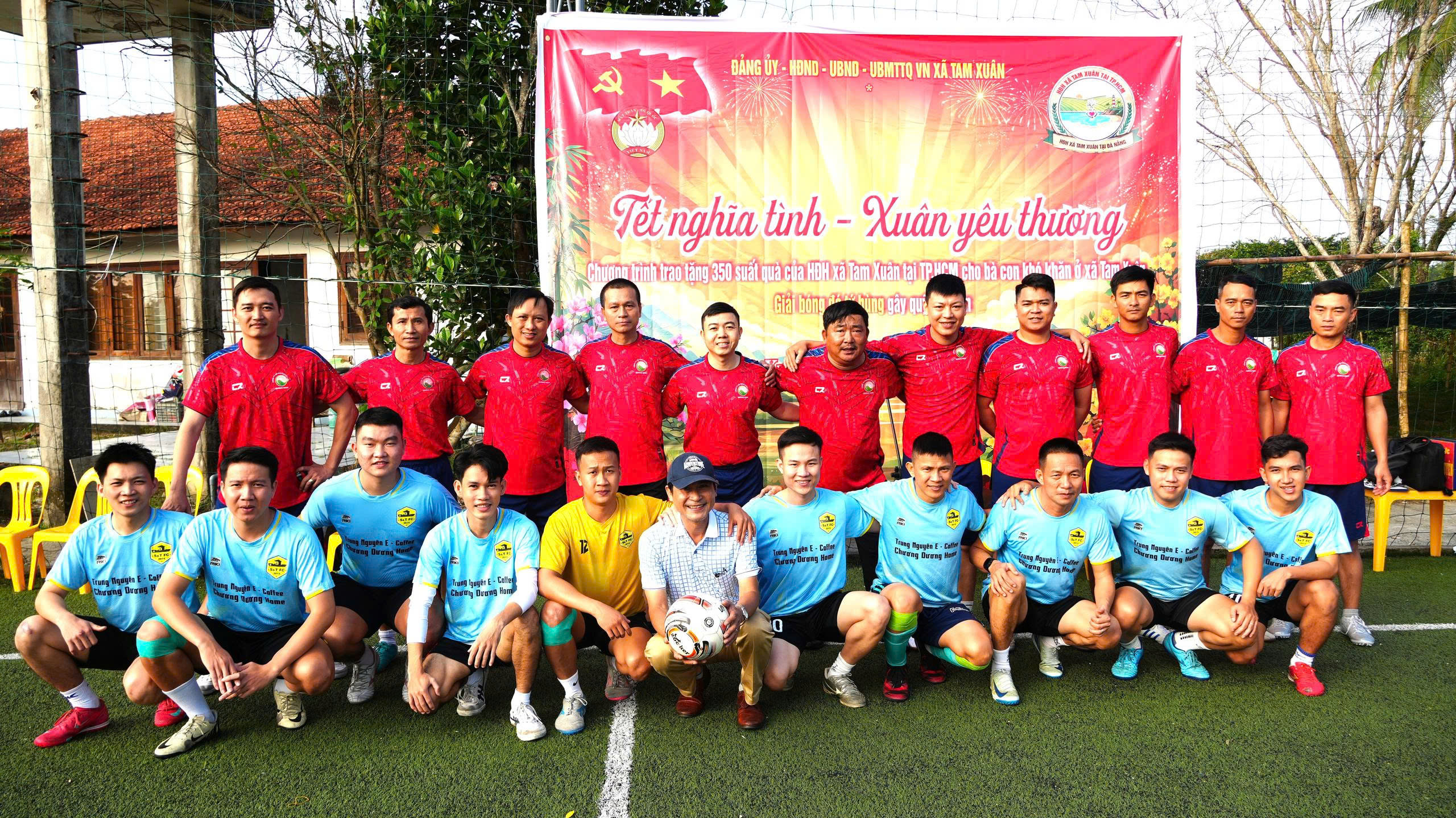 Tết nghĩa t&igrave;nh, xu&acirc;n y&ecirc;u thương tr&ecirc;n khắp nẻo đường- Ảnh 3.