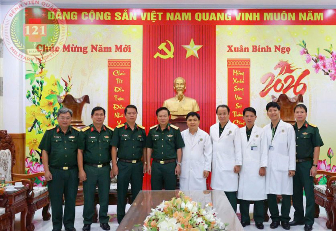 Xuân Yêu Thương Ở Bệnh Viện Quân Y 121 - Ảnh 2.