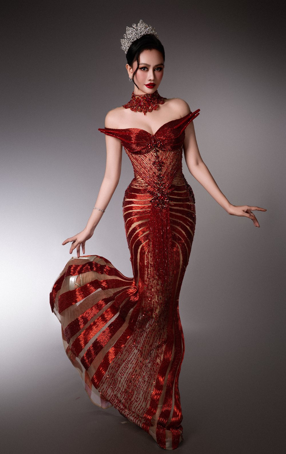 Á hậu Kim Duyên sau 13 năm đăng quang - Ảnh 2.