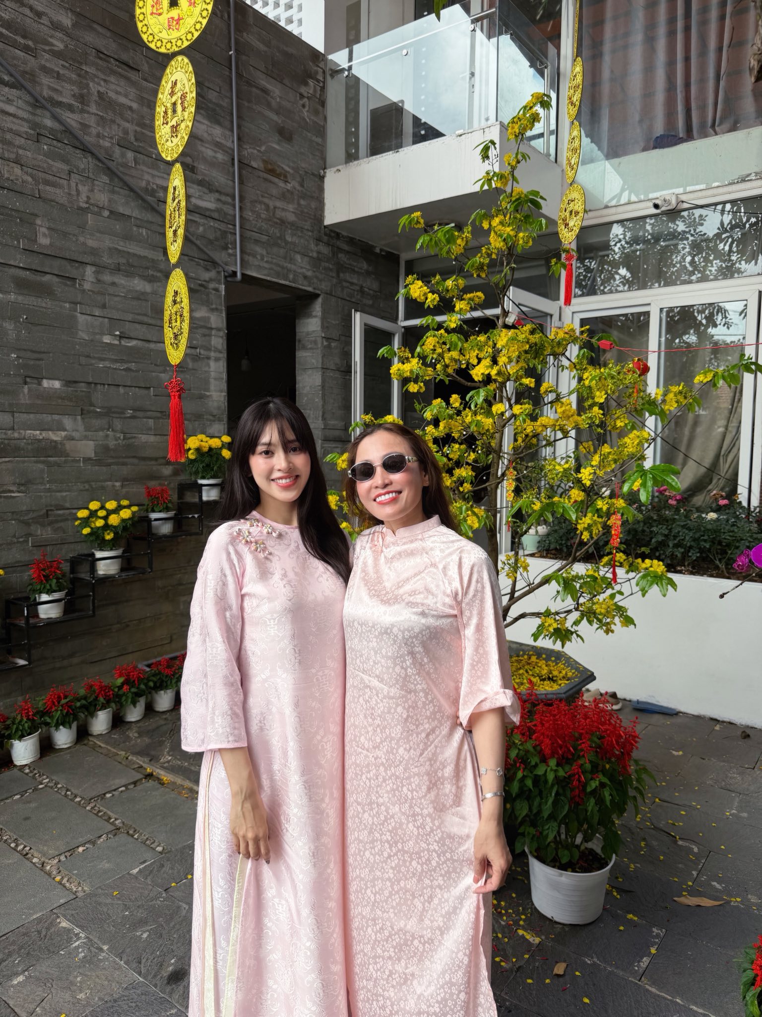 Con gái Quyền Linh 'gây sốt' trong ngày đầu năm- Ảnh 6.