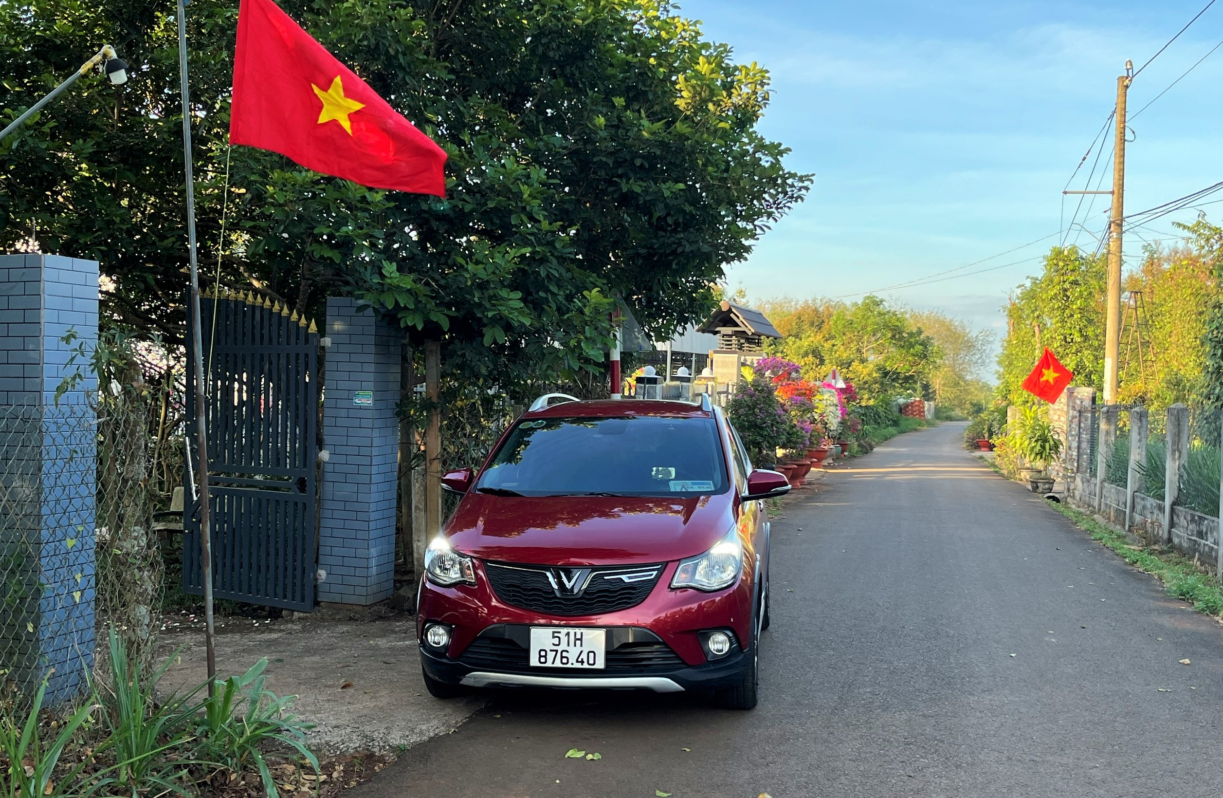 Lưu ý gì khi lái ô tô chơi tết?- Ảnh 3. Lưu ý gì khi lái ô tô chơi tết?- Ảnh 3.