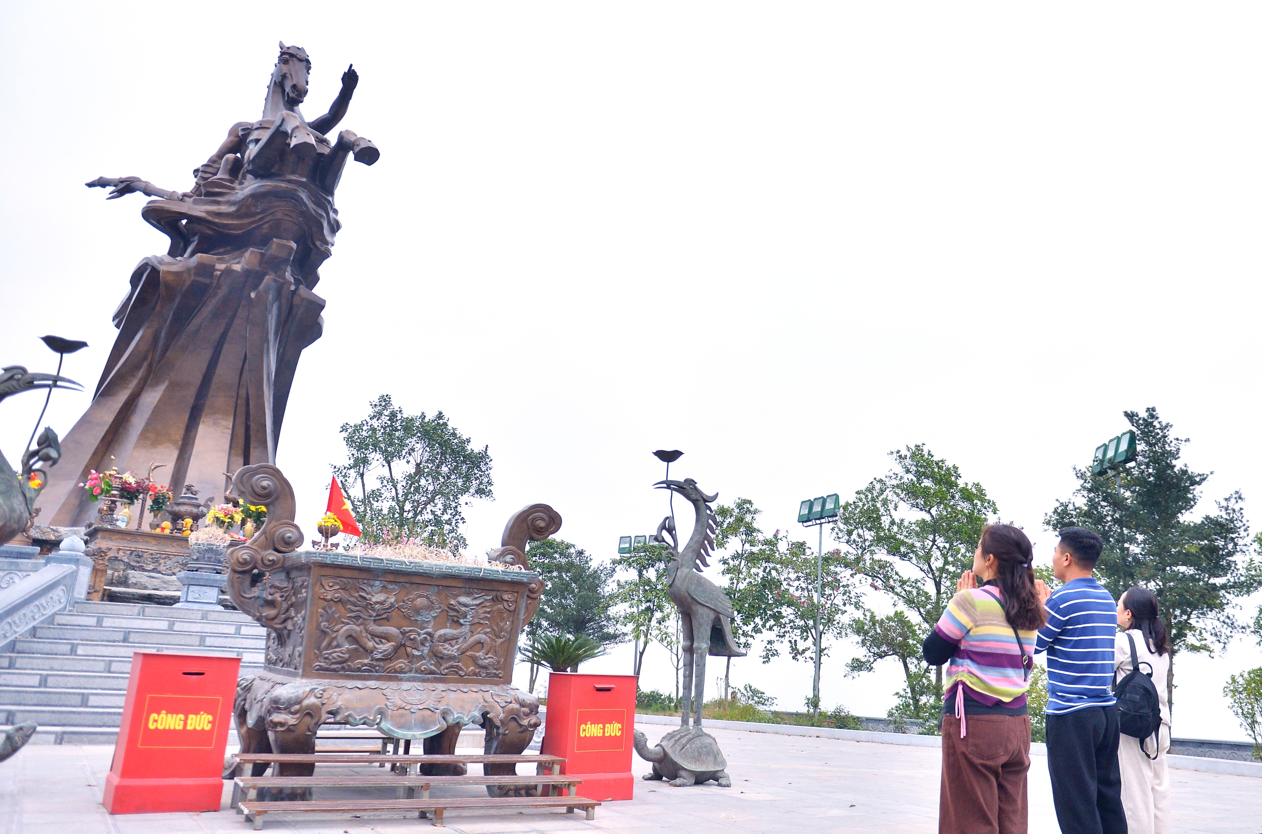 Điều &iacute;t biết về tượng đ&agrave;i nơi Th&aacute;nh Gi&oacute;ng cưỡi ngựa sắt về trời- Ảnh 9.