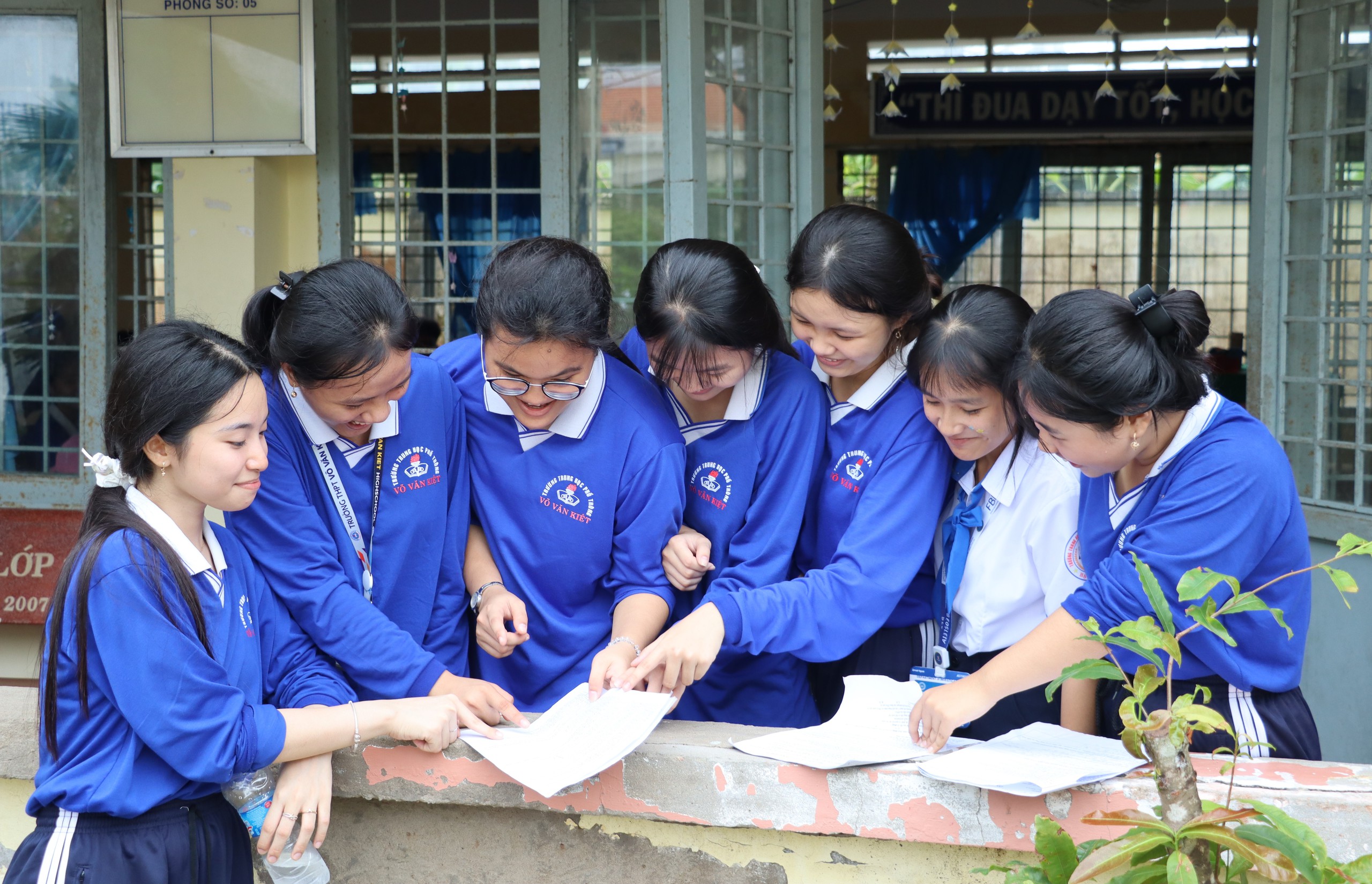 Trường học siết điện thoại, khi giờ ra chơi trở lại đúng nghĩa tuổi học trò - Ảnh 7.