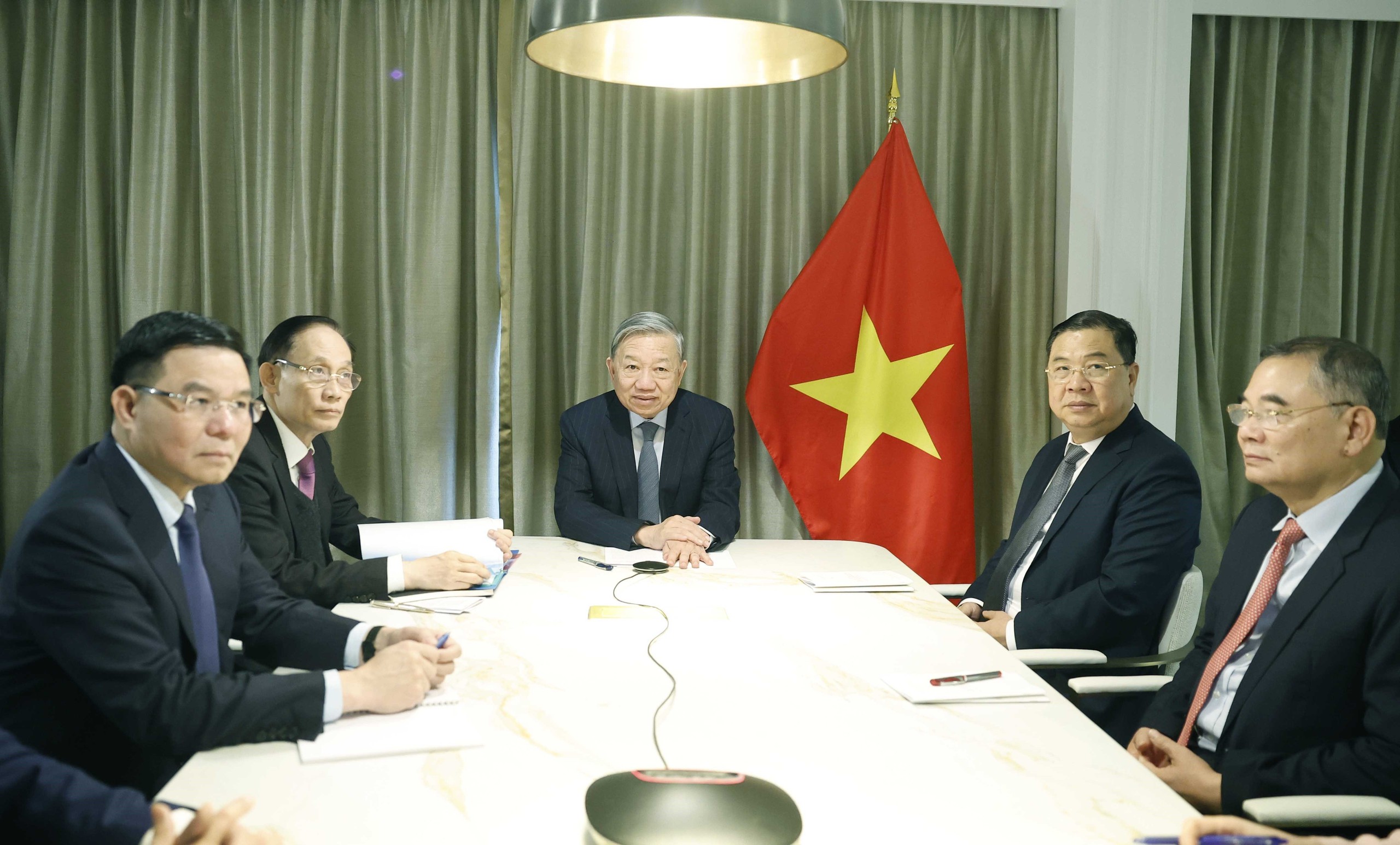 Tổng Bí thư Tô Lâm điện đàm với các nghị sĩ Mỹ- Ảnh 2.