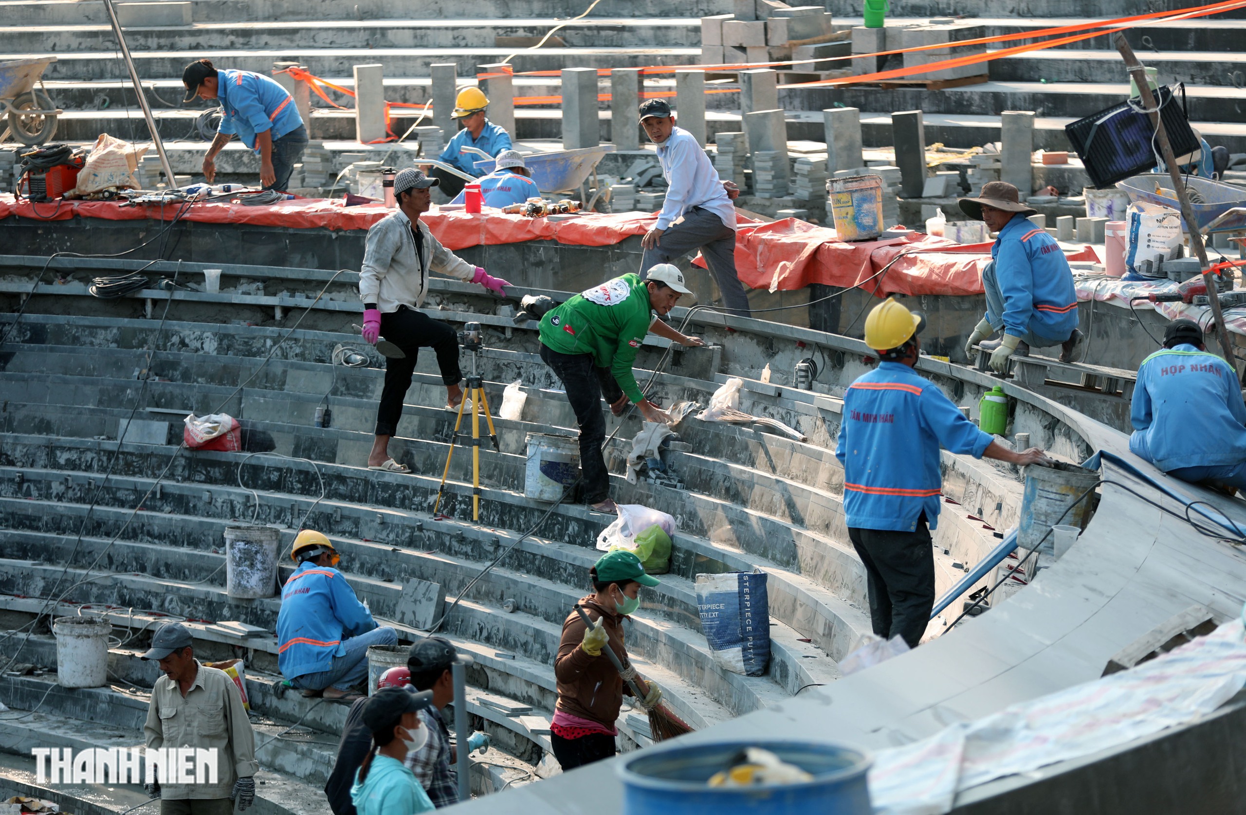 Cận cảnh biểu trưng hình giọt nước tại công viên số 1 Lý Thái Tổ- Ảnh 10. Cận cảnh biểu trưng hình giọt nước tại công viên số 1 Lý Thái Tổ- Ảnh 10.