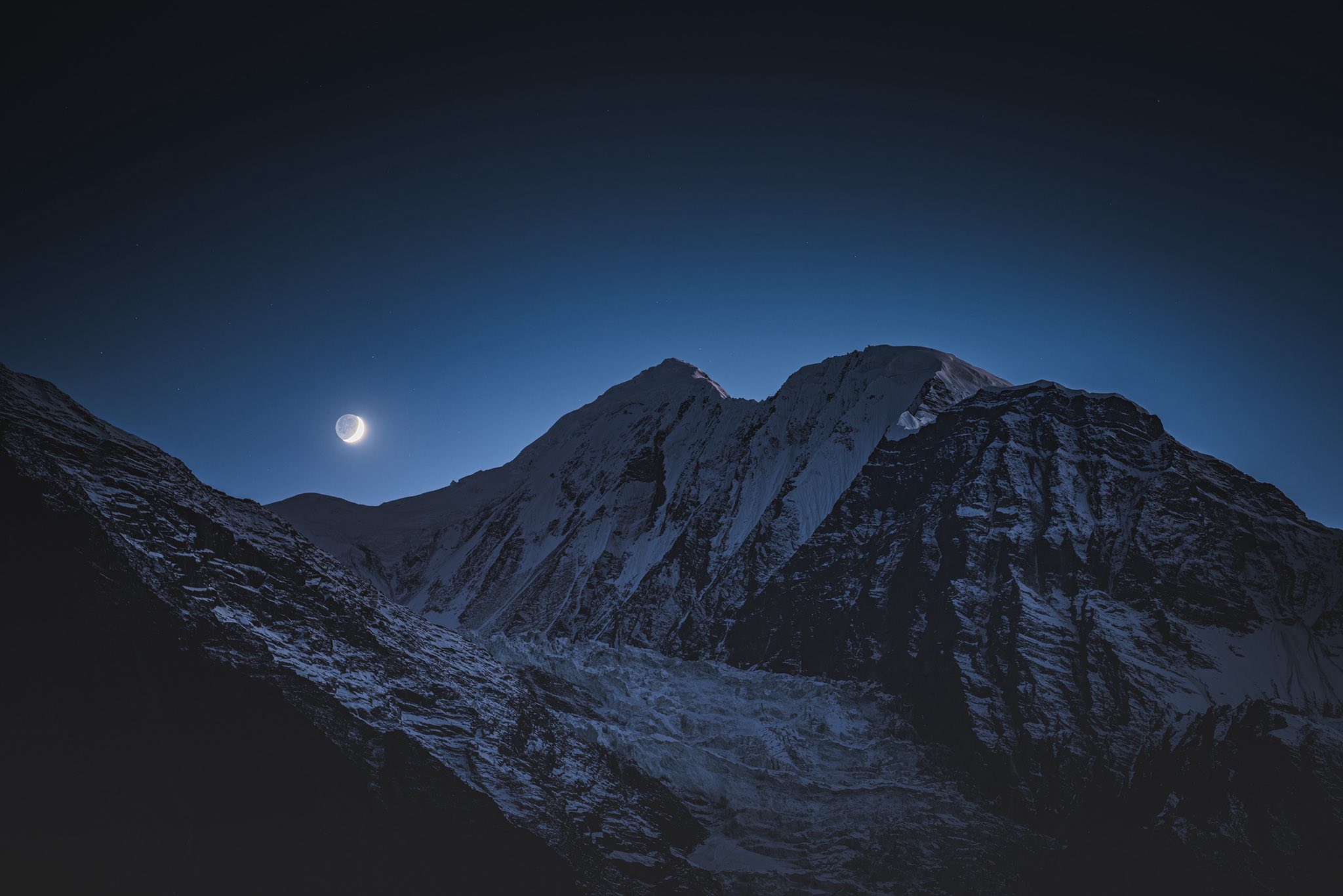 M&ugrave;ng 4 tết: Người Việt nh&igrave;n l&ecirc;n trời xem 'cuộc hội ngộ vũ trụ' hiếm gặp - Ảnh 2.