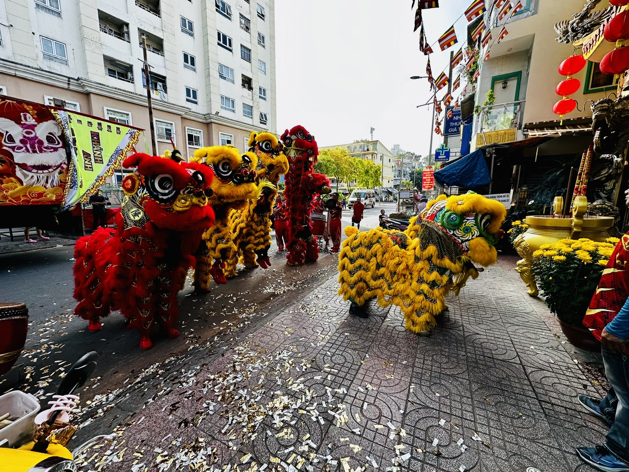 No mắt, sướng tai với 'linh hồn' ngày tết của người Hoa khu Chợ Lớn- Ảnh 4.