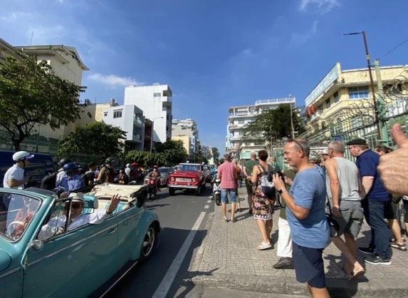 Khách Tây bất ngờ với '10 điều khó hiểu nhất' ở Việt Nam- Ảnh 1.