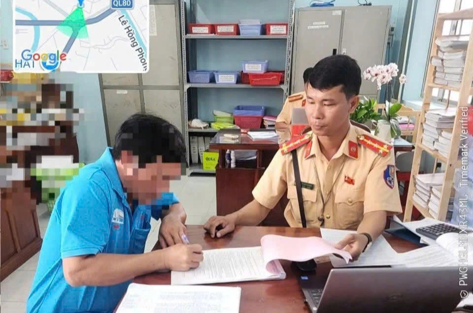 Đồng Tháp phạt xe khách Bến Tre gần 100 triệu Đồng vì Nhồi nhét 13 hành khách - Ảnh 2.