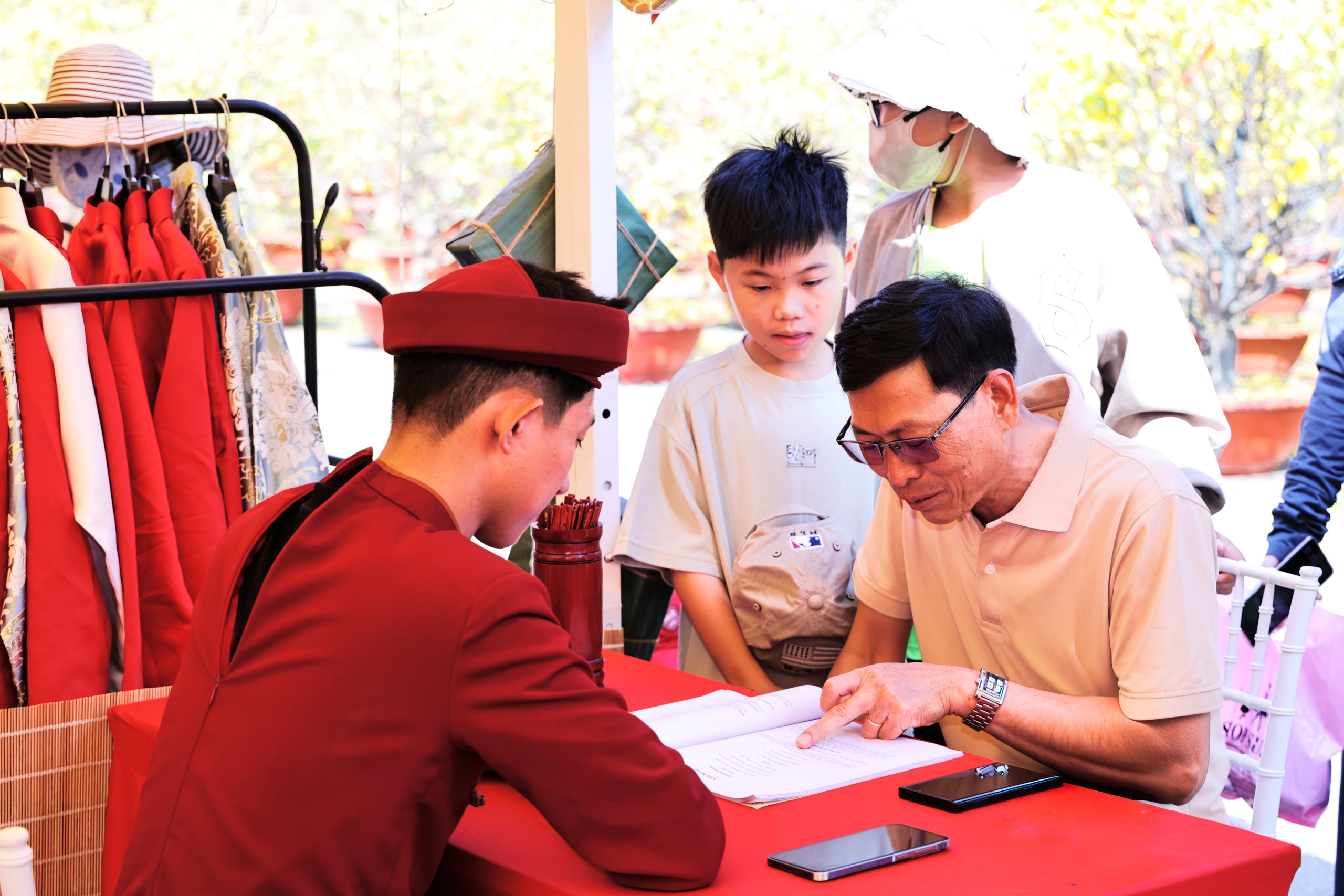 Cần Giờ: Từ Rừng Sác đến 'rừng' lễ hội - Ảnh 5.