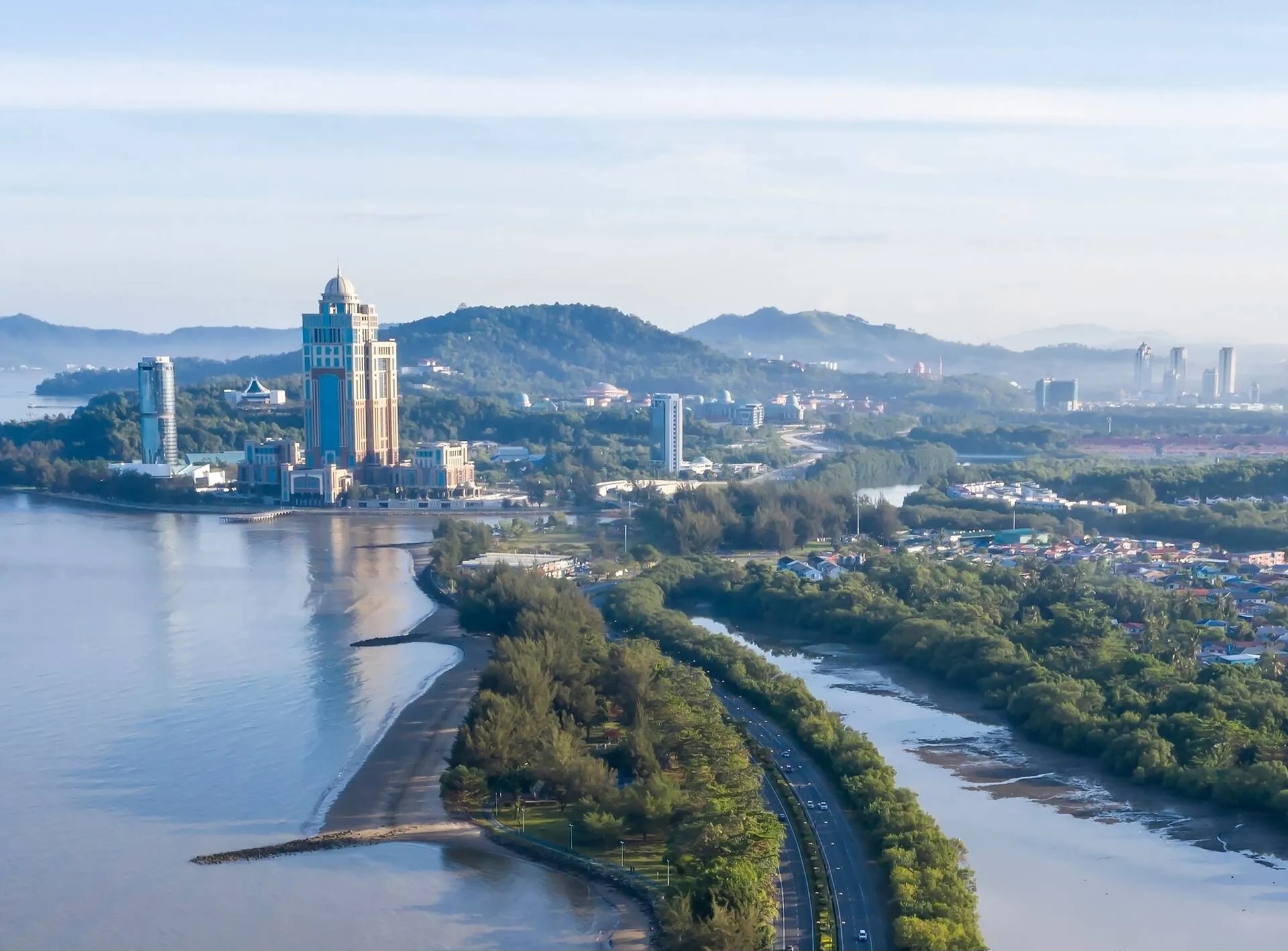 Kh&aacute;m ph&aacute; văn h&oacute;a ẩm thực Việt Nam v&agrave; những điểm đến hấp dẫn năm 2026 - Ảnh 7.