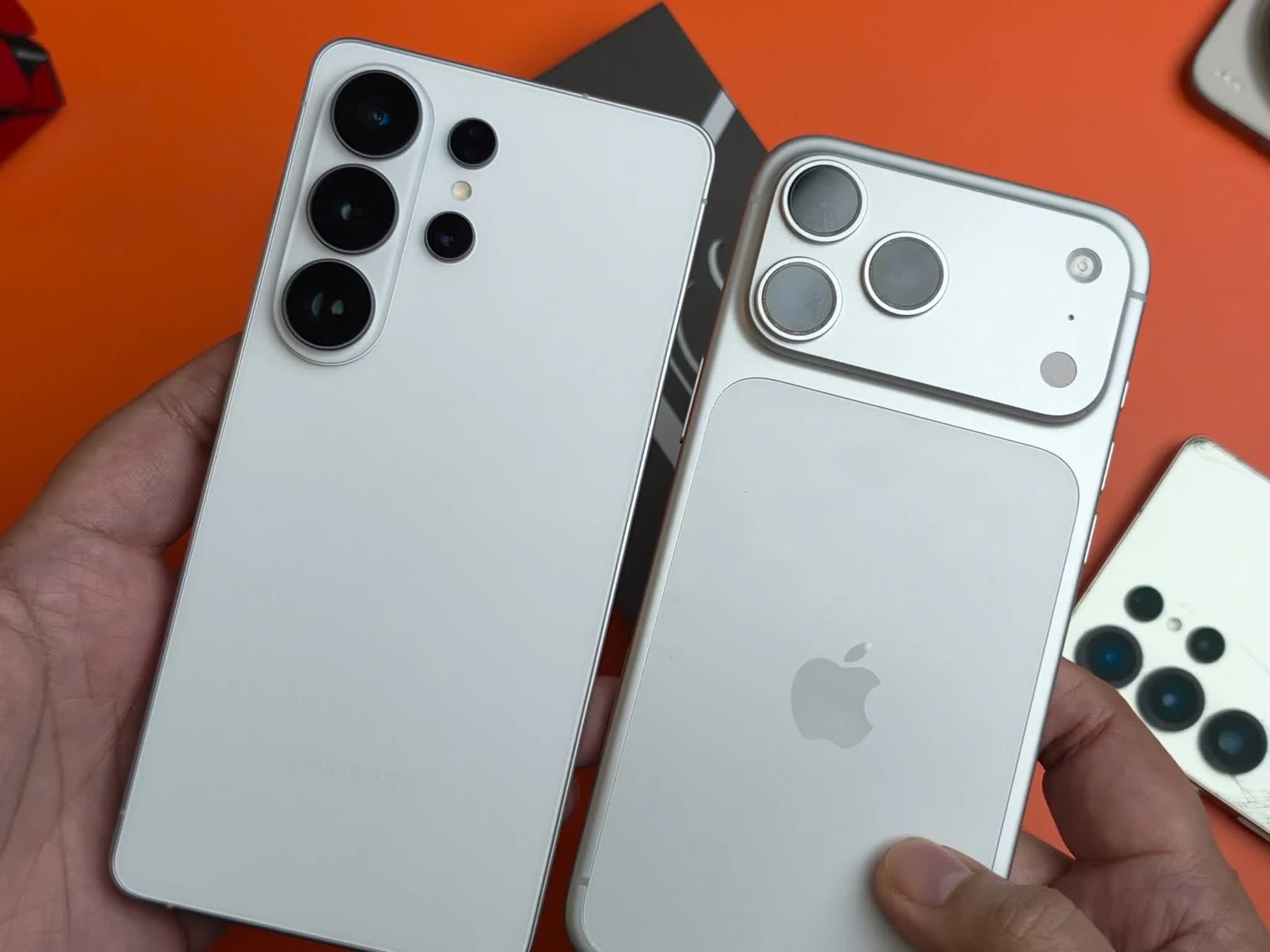 Trên tay Galaxy S26 Ultra với cụm camera lồi trước giờ G - Ảnh 1.