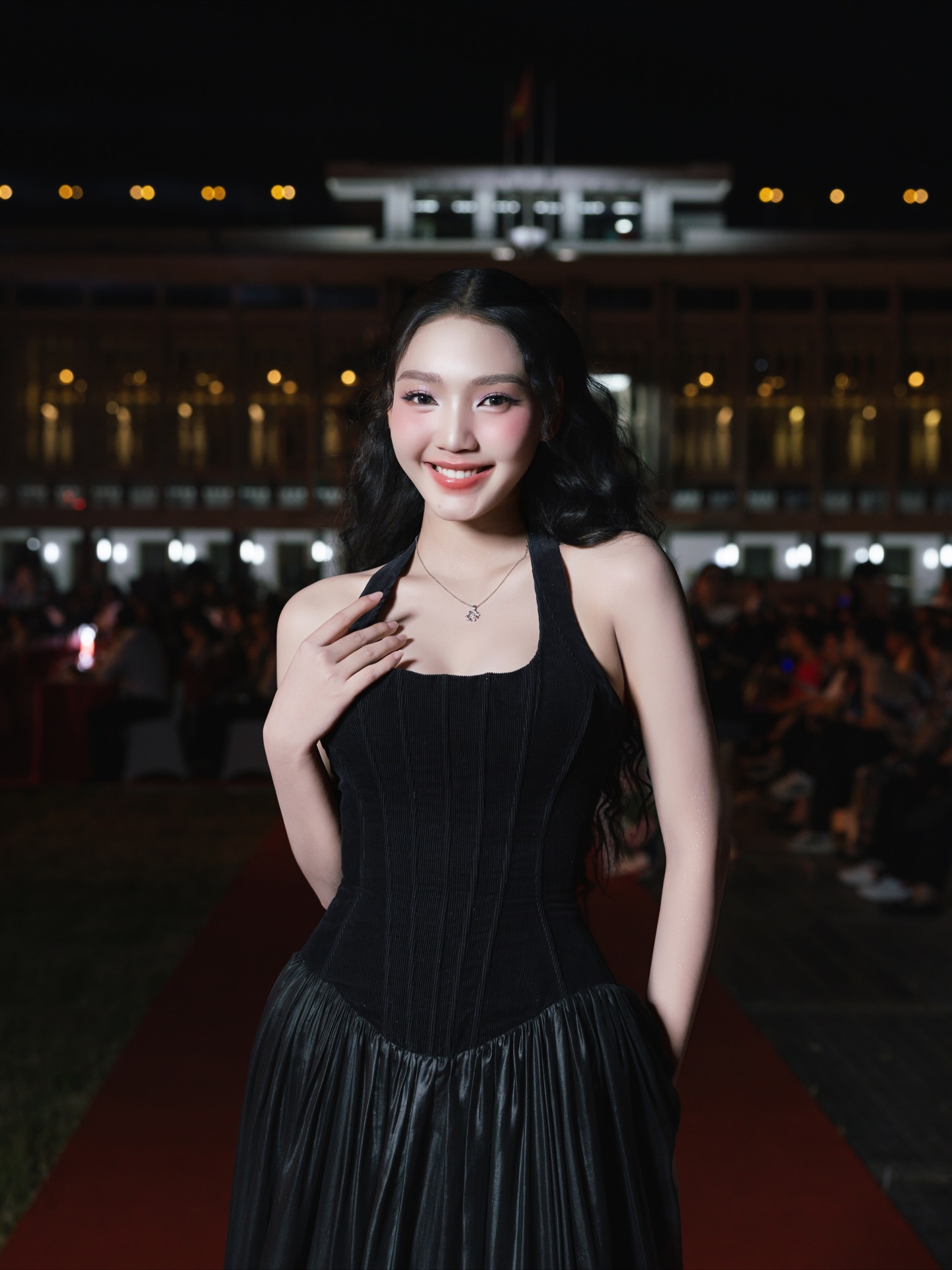 Nhan sắc diễn vi&ecirc;n 18 tuổi cao 1,75m v&agrave;o vai con g&aacute;i Trường Giang trong phim tết- Ảnh 2.