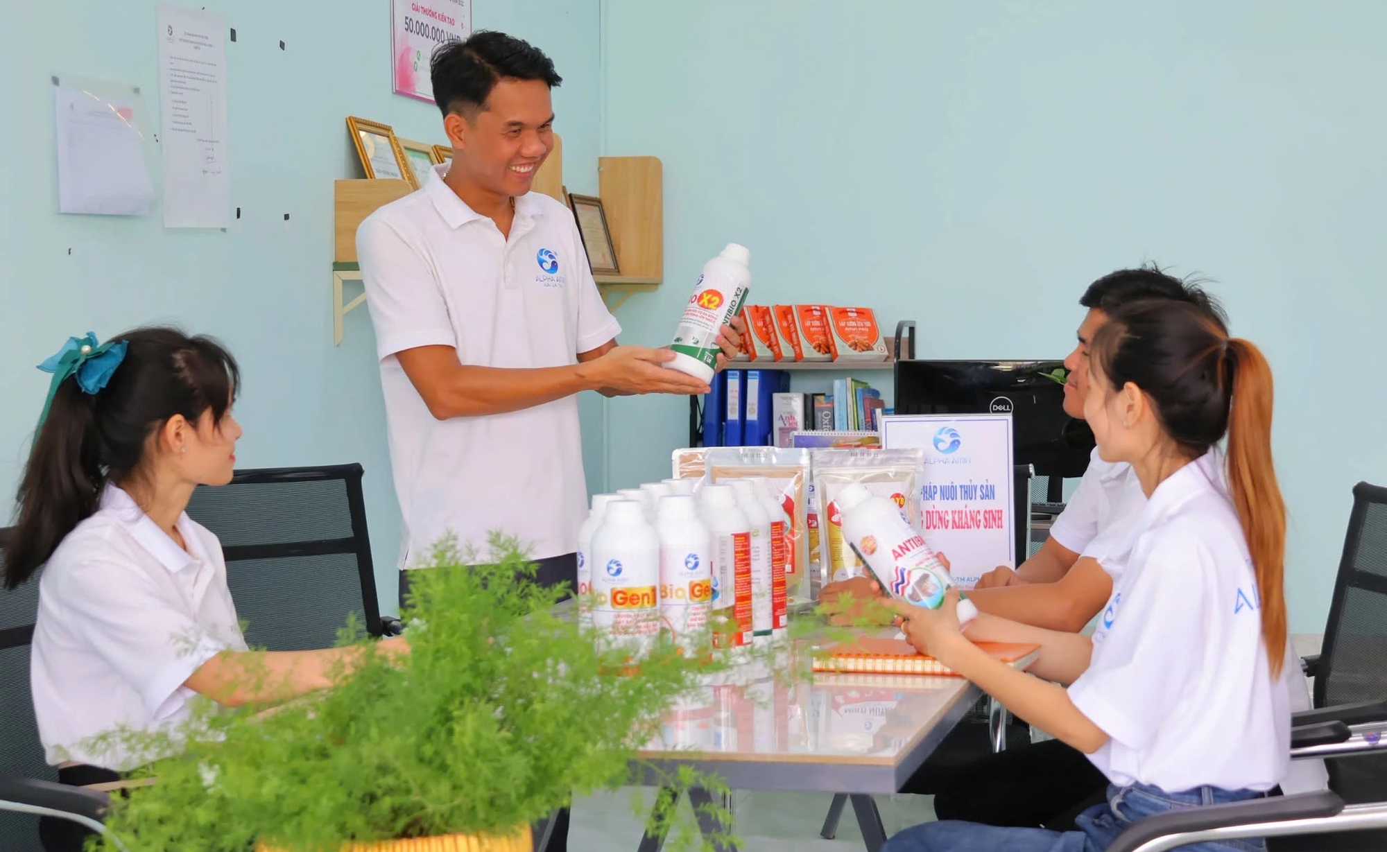 Dám nghĩ lớn từ những việc nhỏ- Ảnh 1. Dám nghĩ lớn từ những việc nhỏ- Ảnh 1.