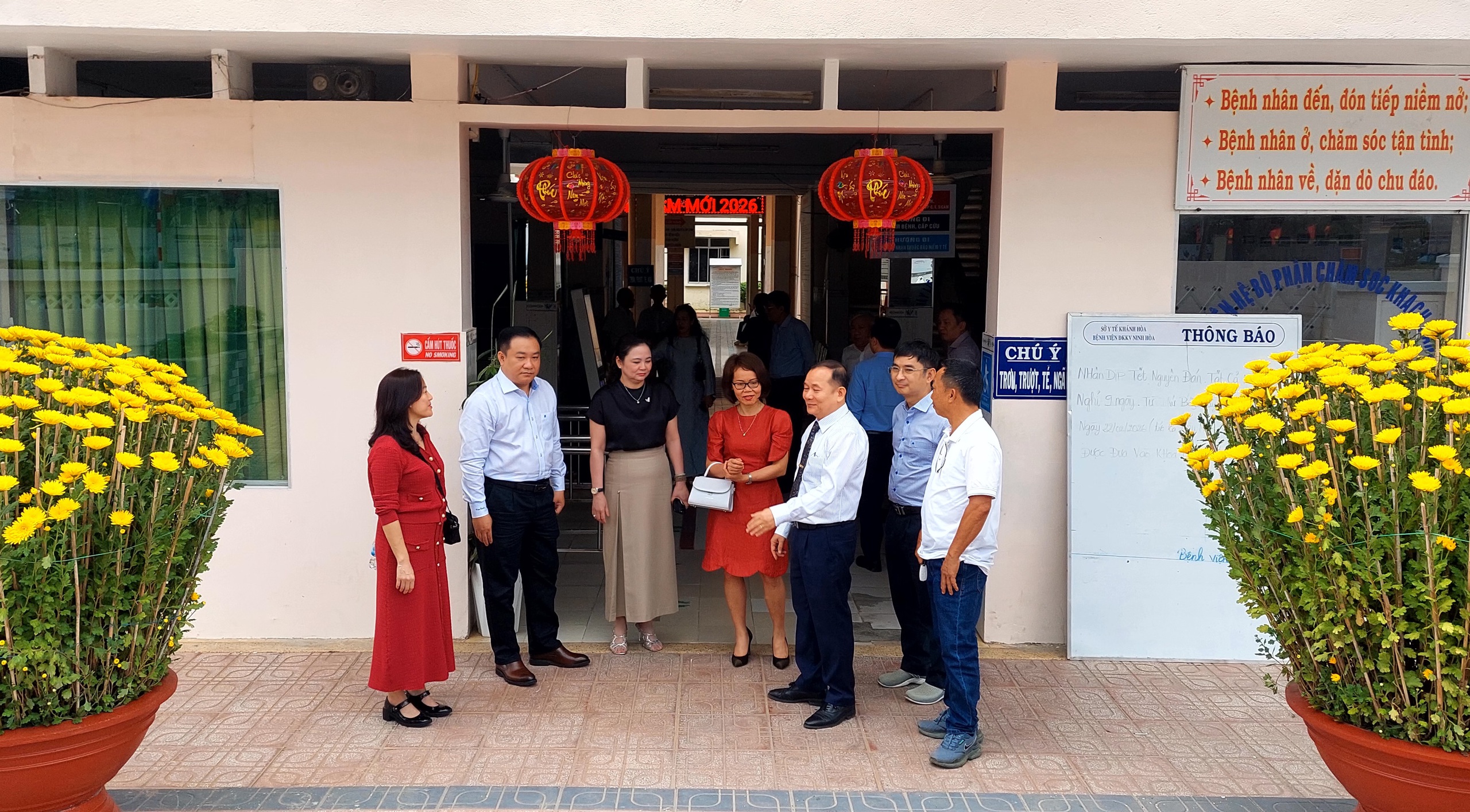 Bệnh viện khu vực tìm cách ‘nâng mình’ giữa bài toán tự chủ- Ảnh 2.