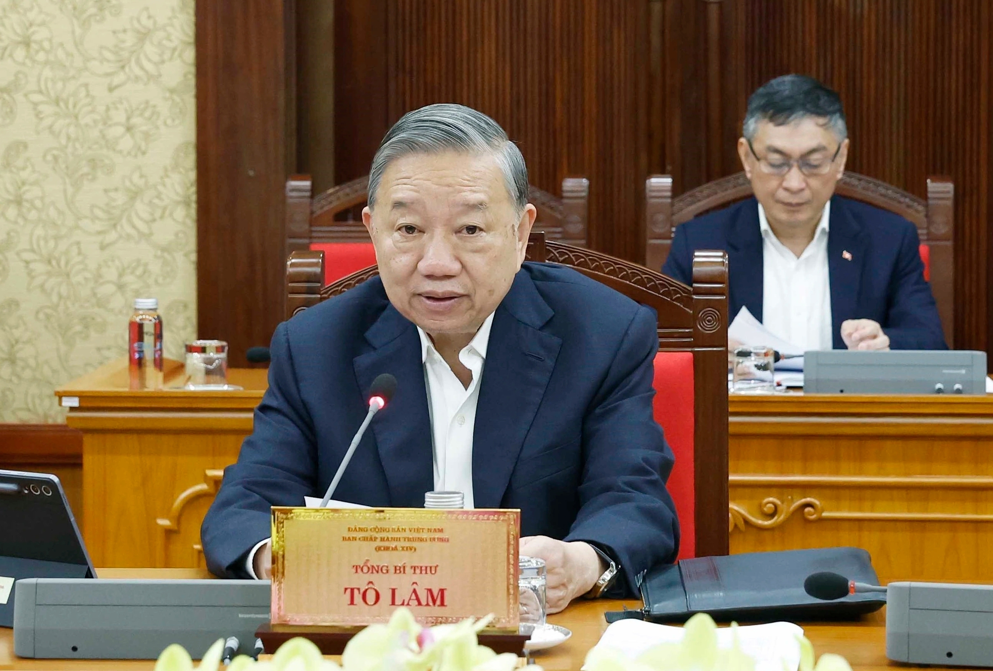 Tổng B&iacute; thư T&ocirc; L&acirc;m: Tuyệt đối kh&ocirc;ng xảy ra t&igrave;nh trạng du Xu&acirc;n k&eacute;o d&agrave;i, lơ - Ảnh 1.